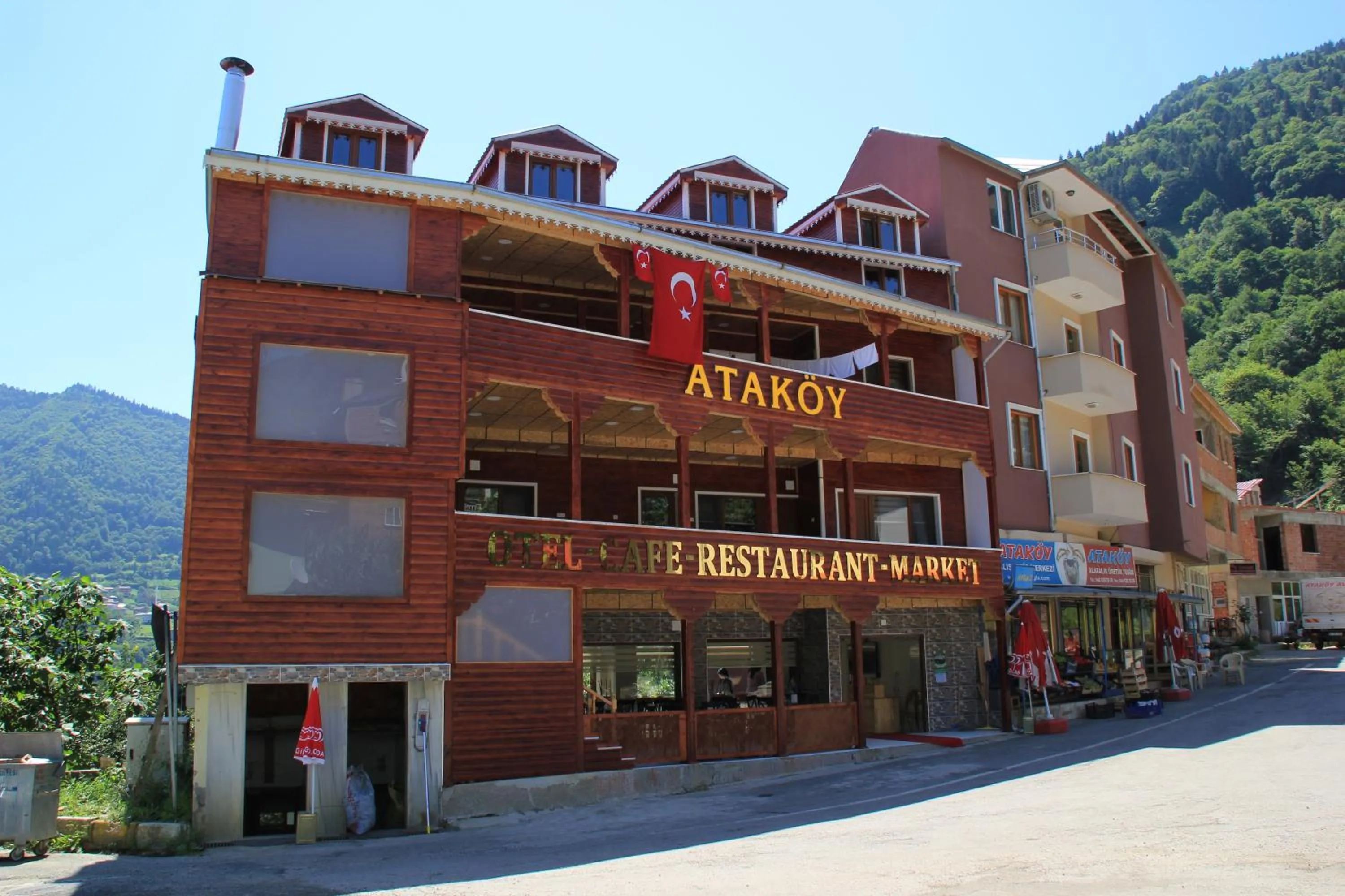 Property building in Ataköy Otel Cafe Restaurant