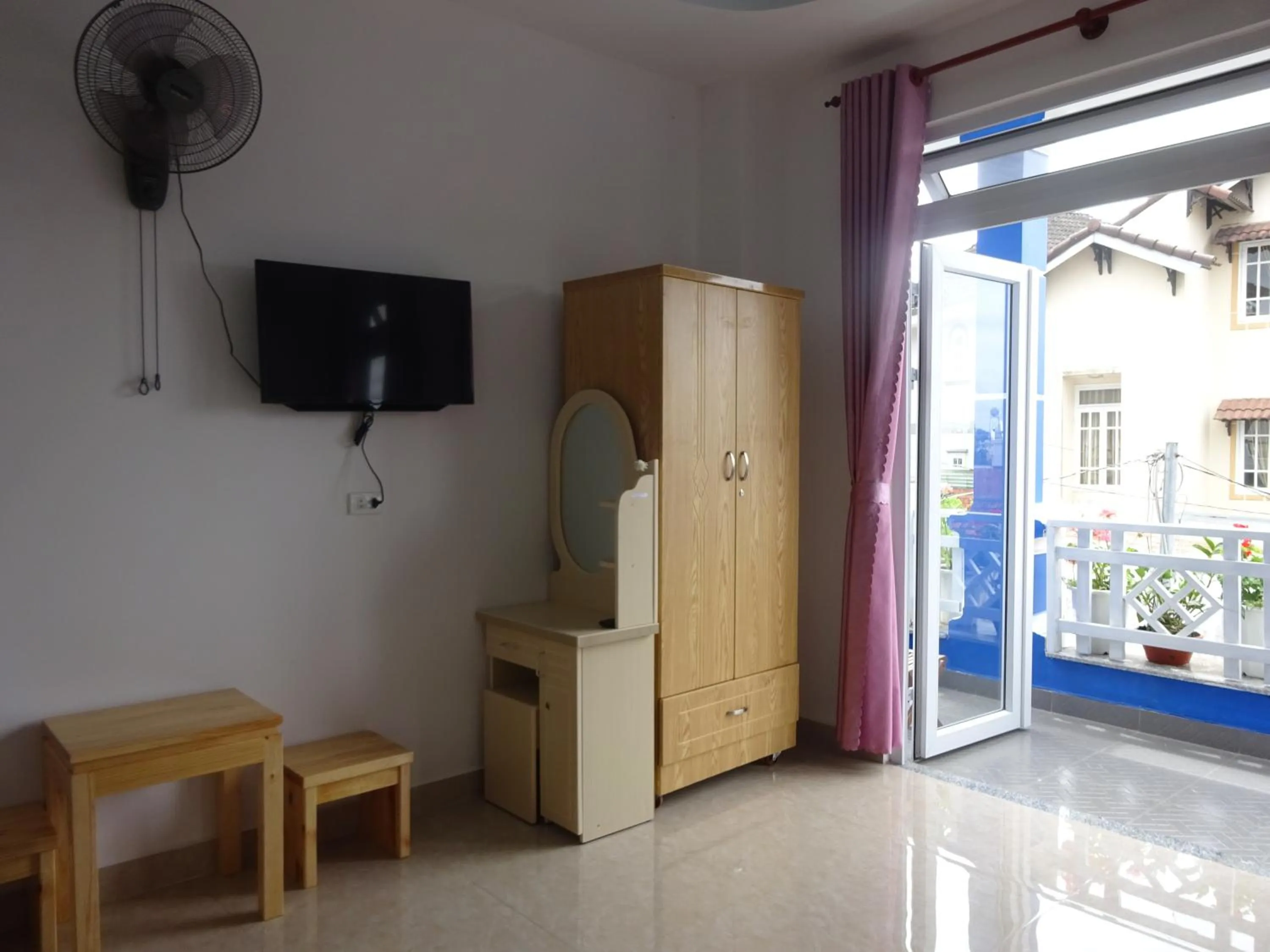 Property building in Blue Sky Homestay