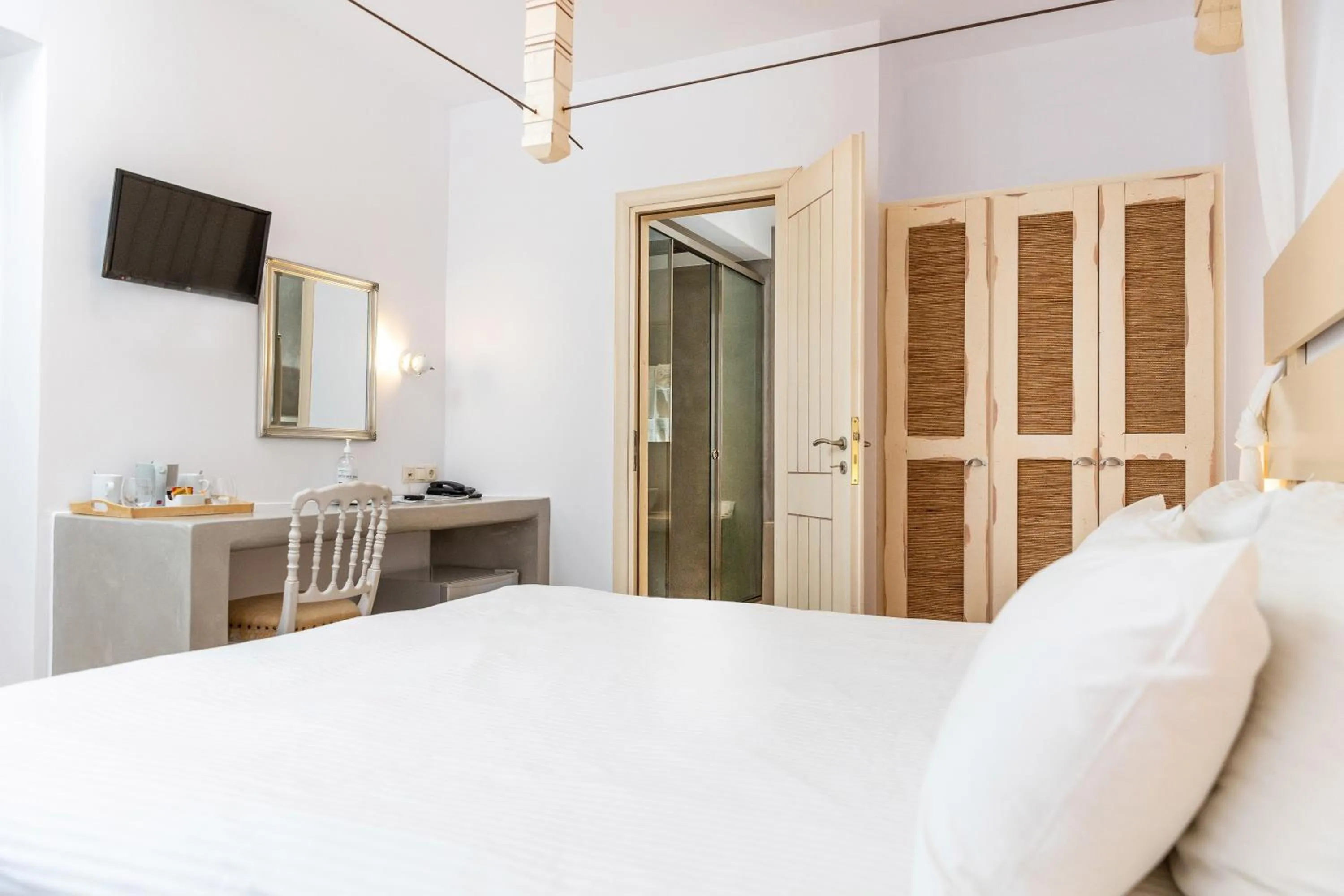 Bed in The Saint Vlassis