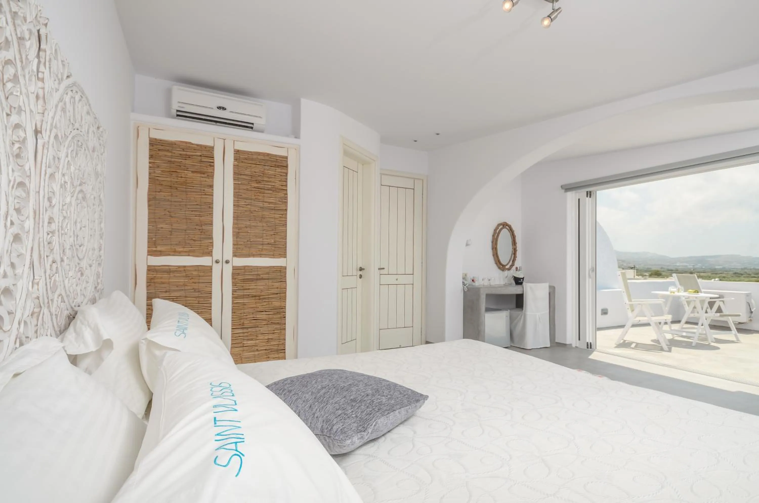 Bed in The Saint Vlassis