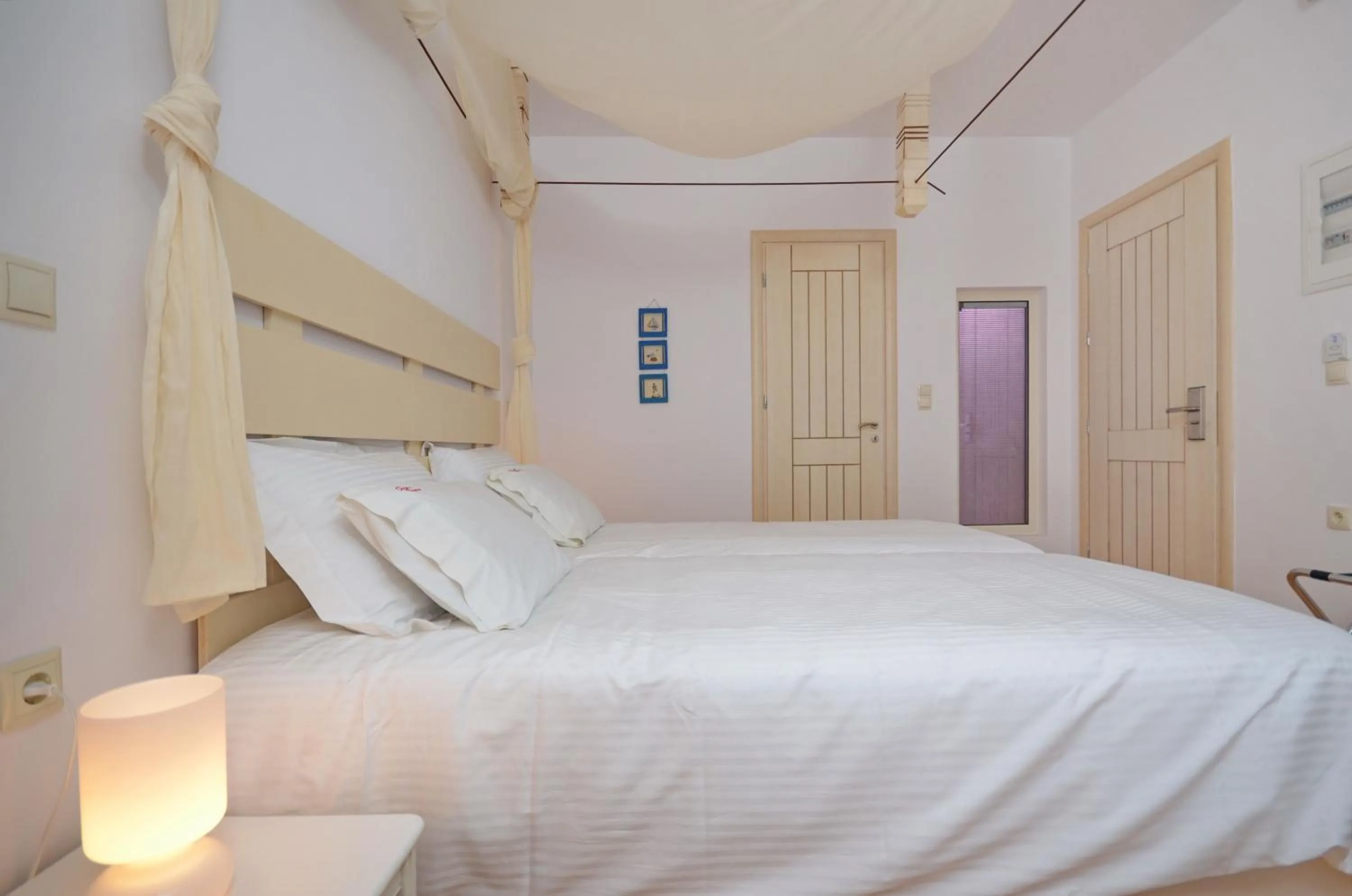 Photo of the whole room, Bed in The Saint Vlassis