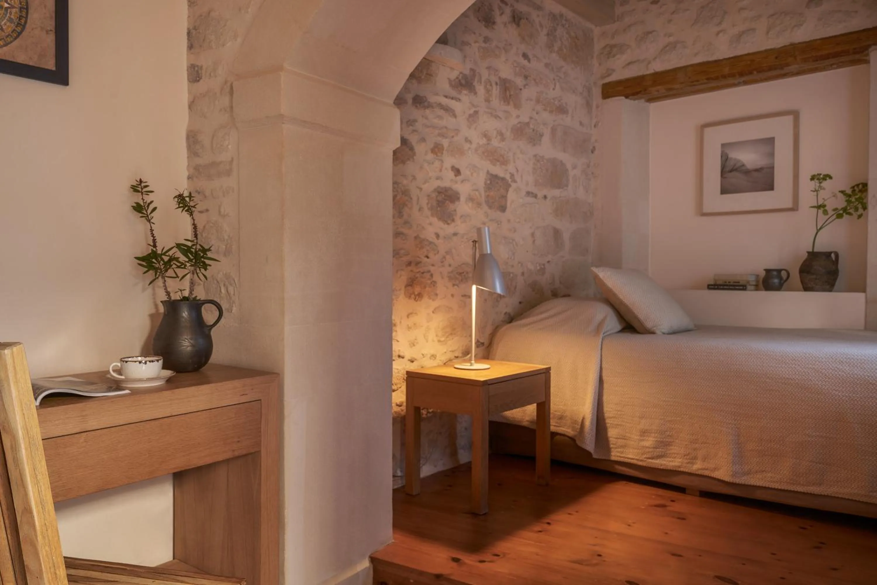 Bedroom, Bed in Kapsaliana Village Hotel