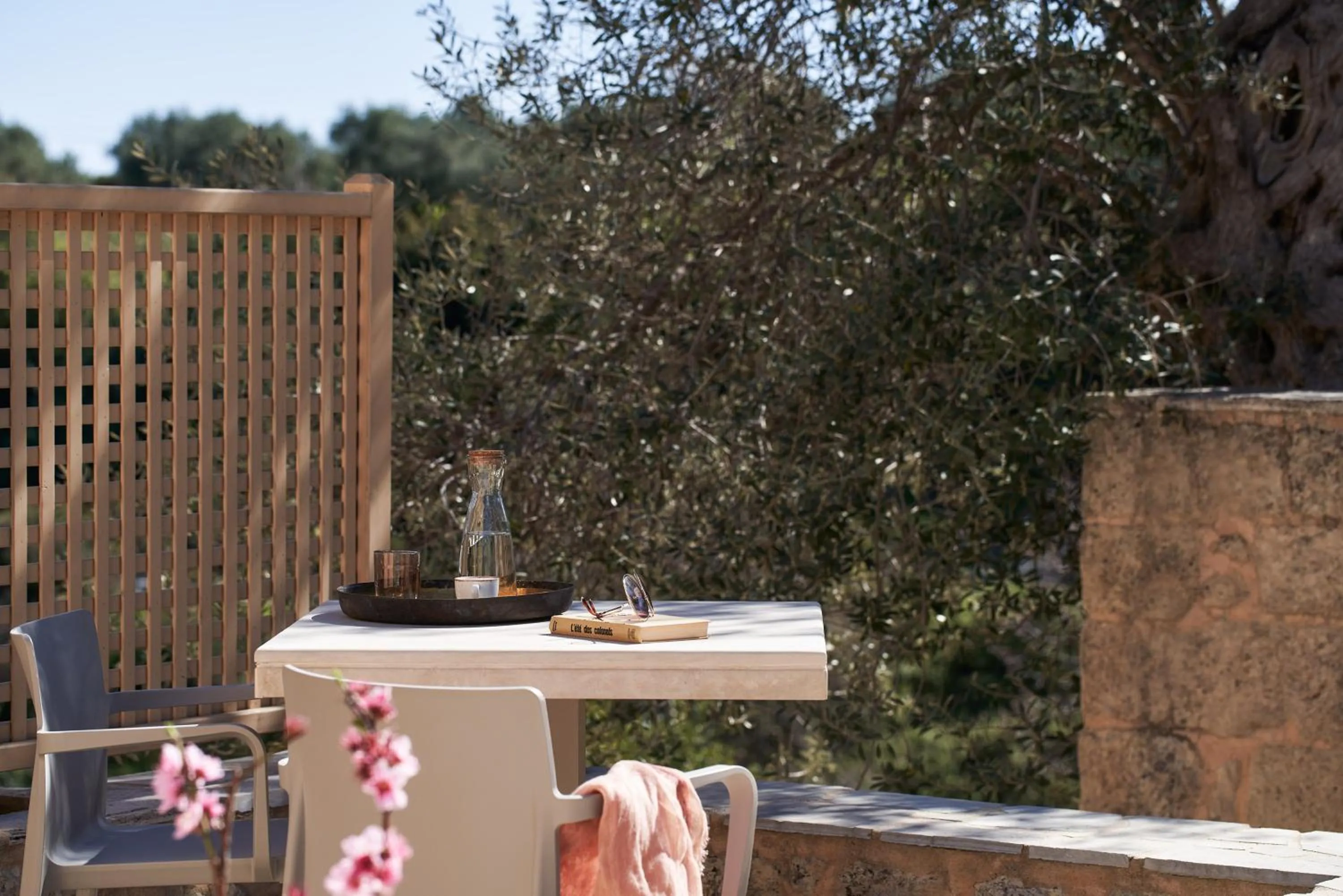Balcony/Terrace in Kapsaliana Village Hotel