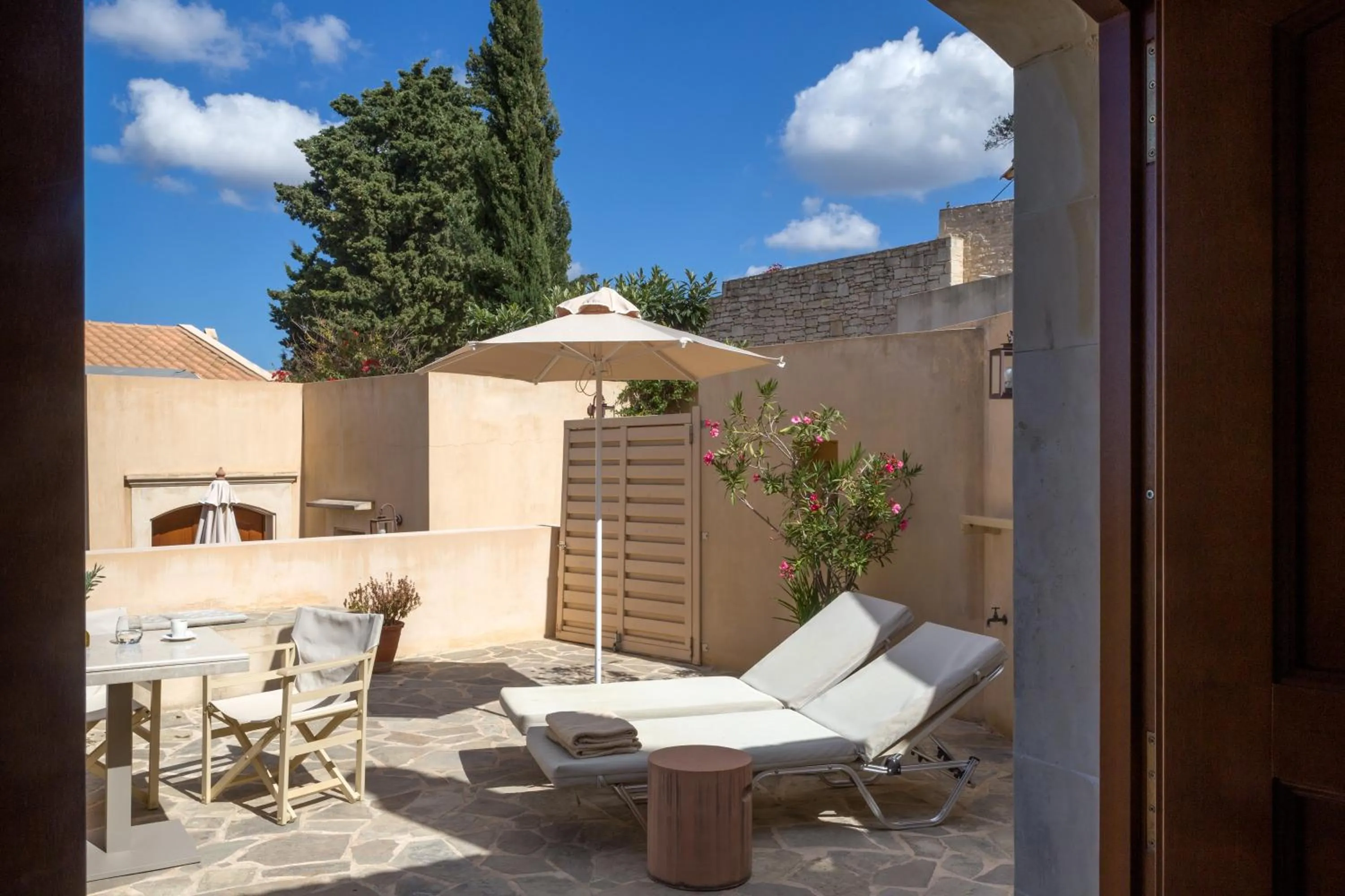 Patio in Kapsaliana Village Hotel