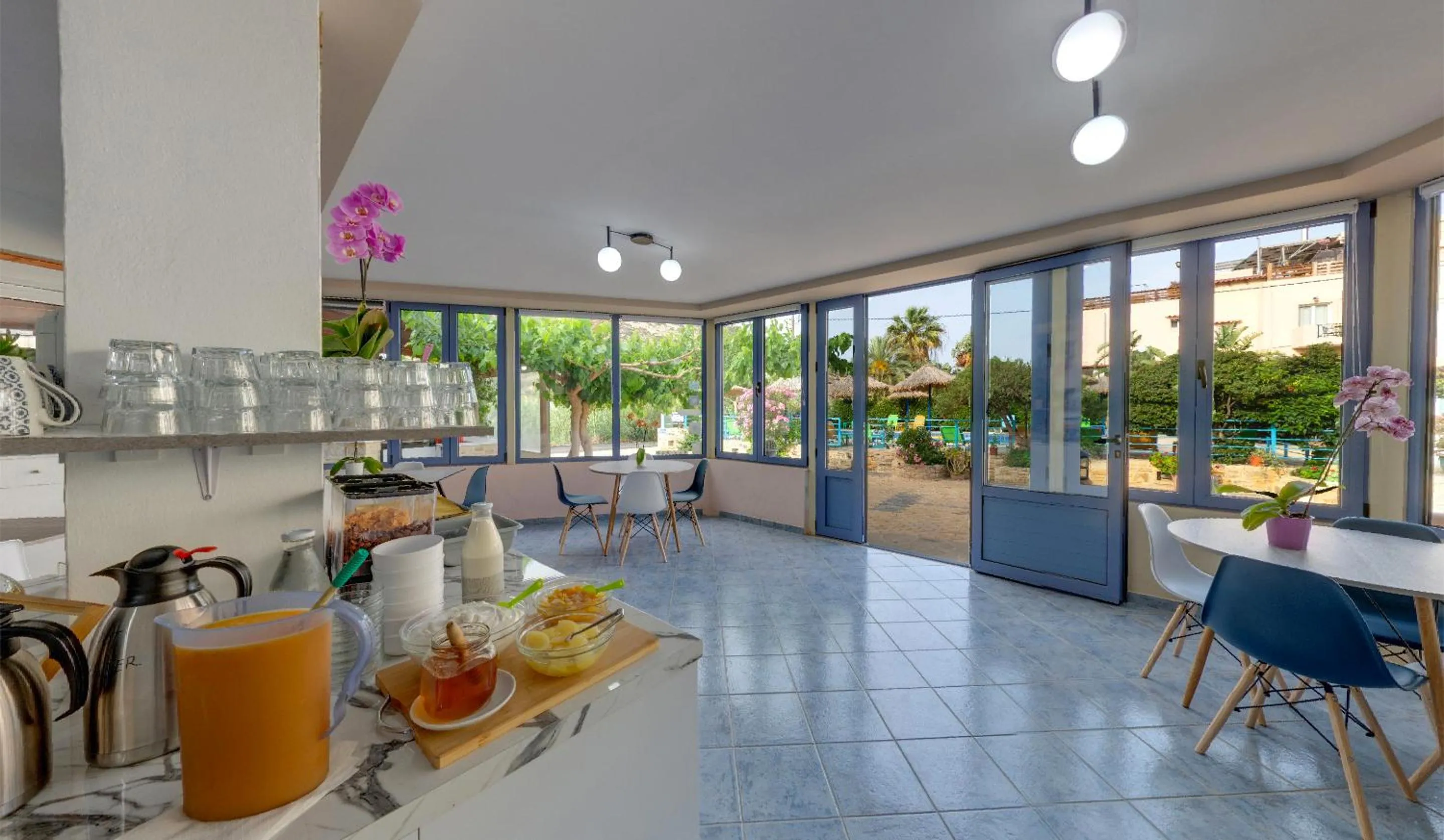 Breakfast in Hotel Coral Matala