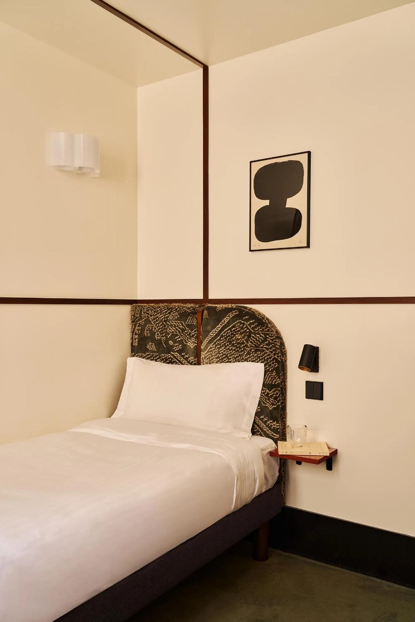 Bedroom, Bed in Hôtel Marguerite