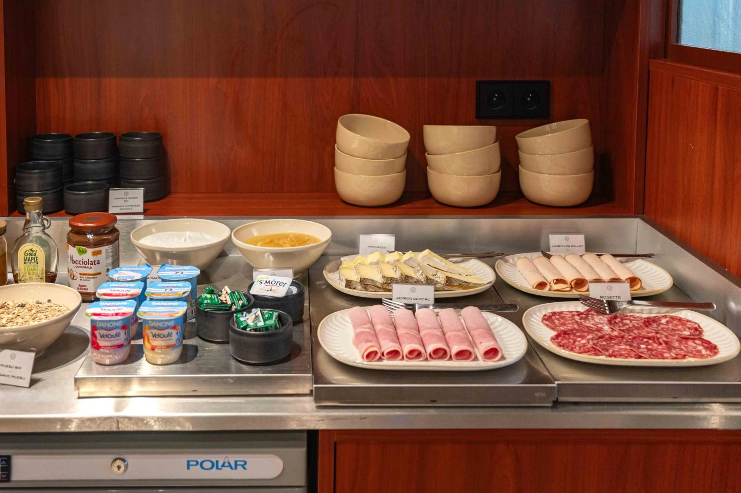 Breakfast in Hôtel Marguerite