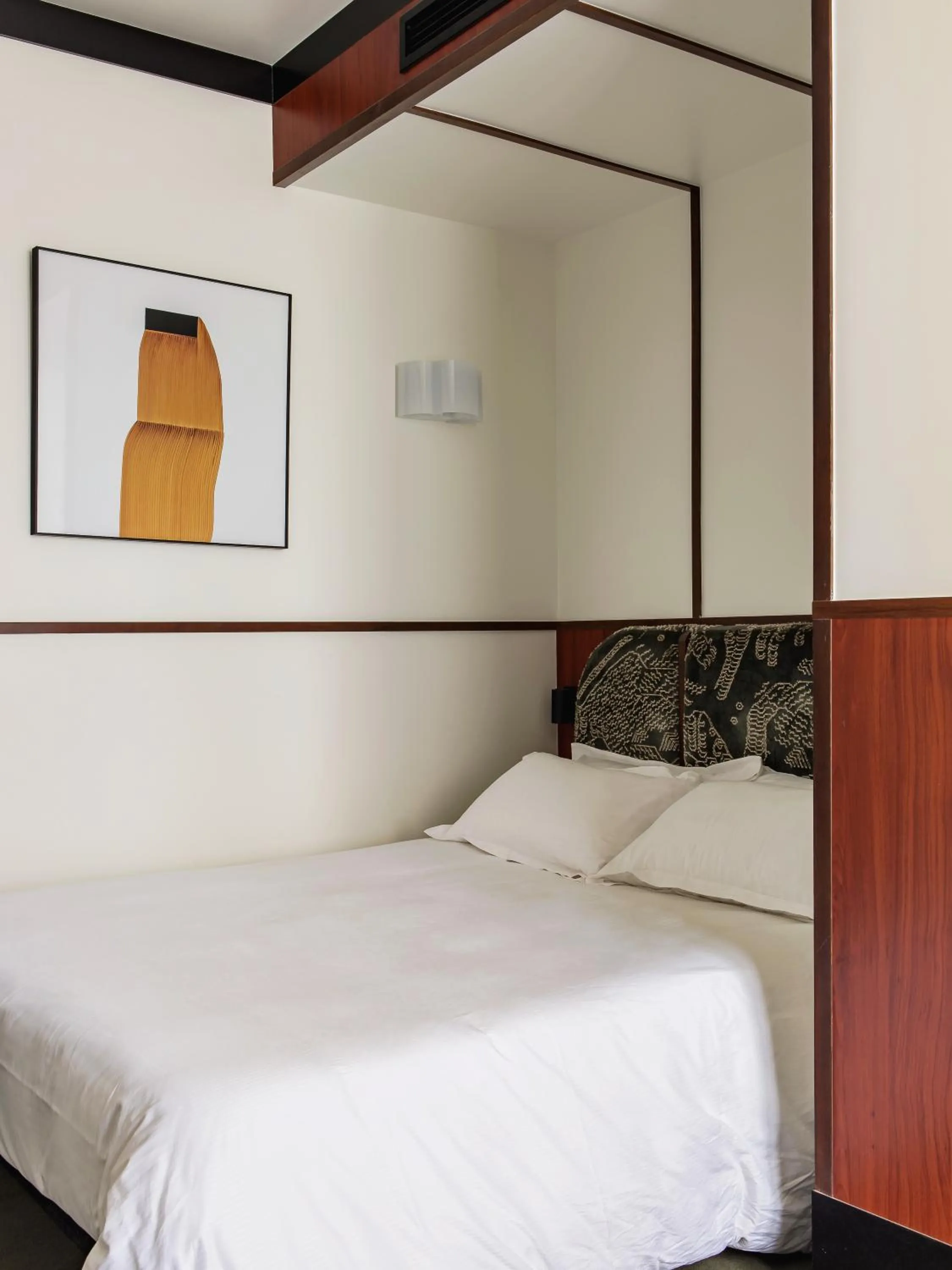 Bed in Hôtel Marguerite