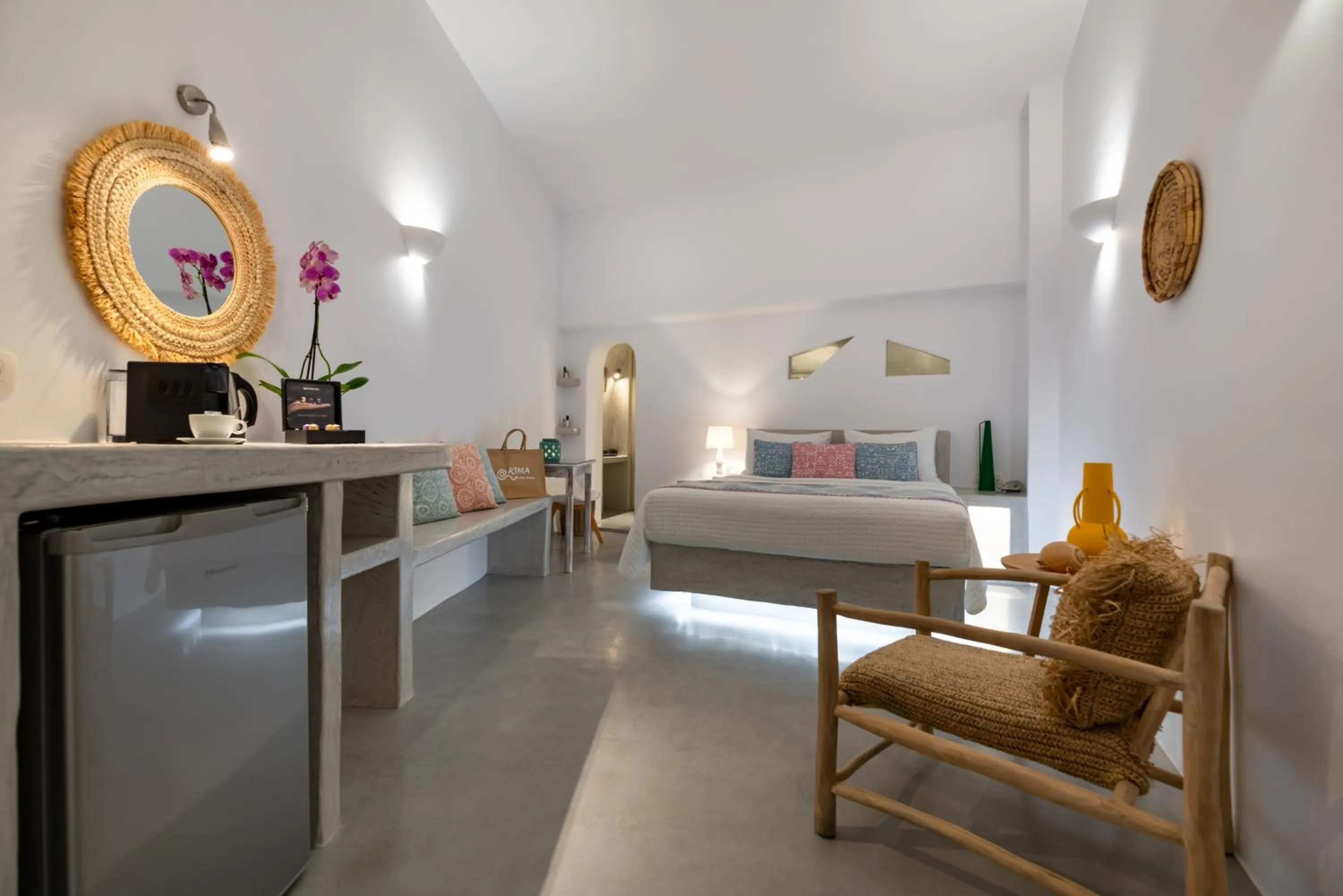 Bedroom, Bed in Kima Oia Suites