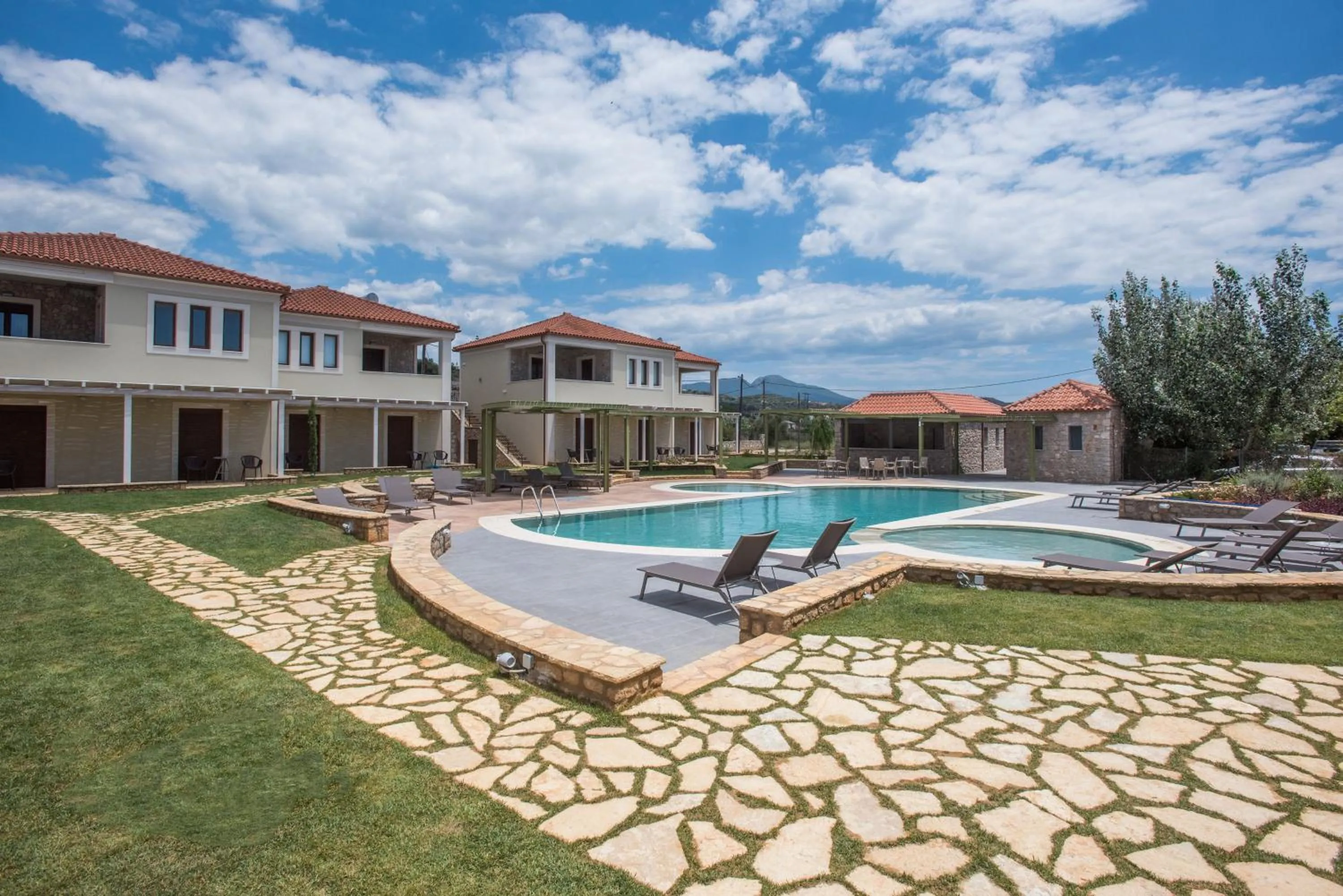 Swimming pool in Imathoessa