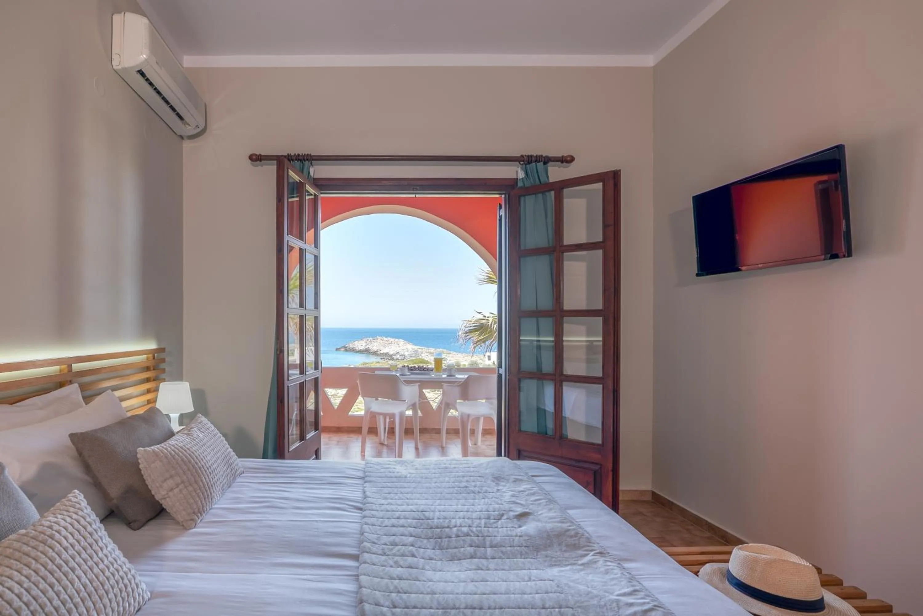 Bedroom, Bed in Georgia Vicky Studios & Apartments