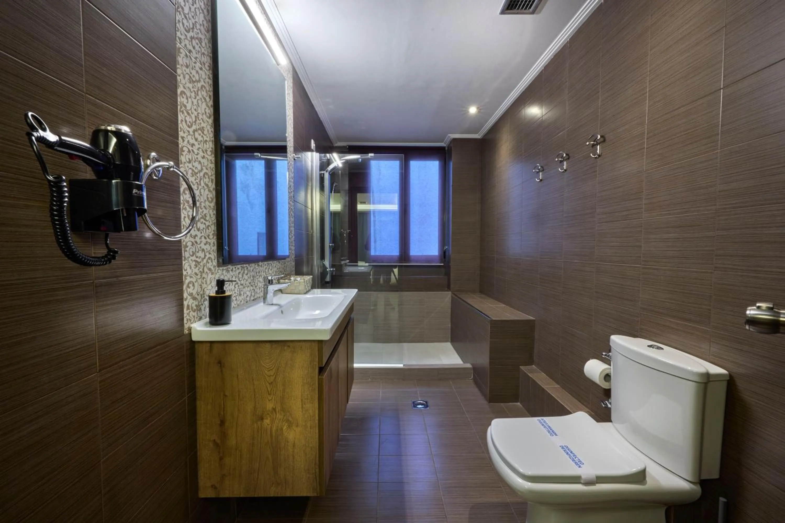 Bathroom in Athens Way Pop Art Hotel