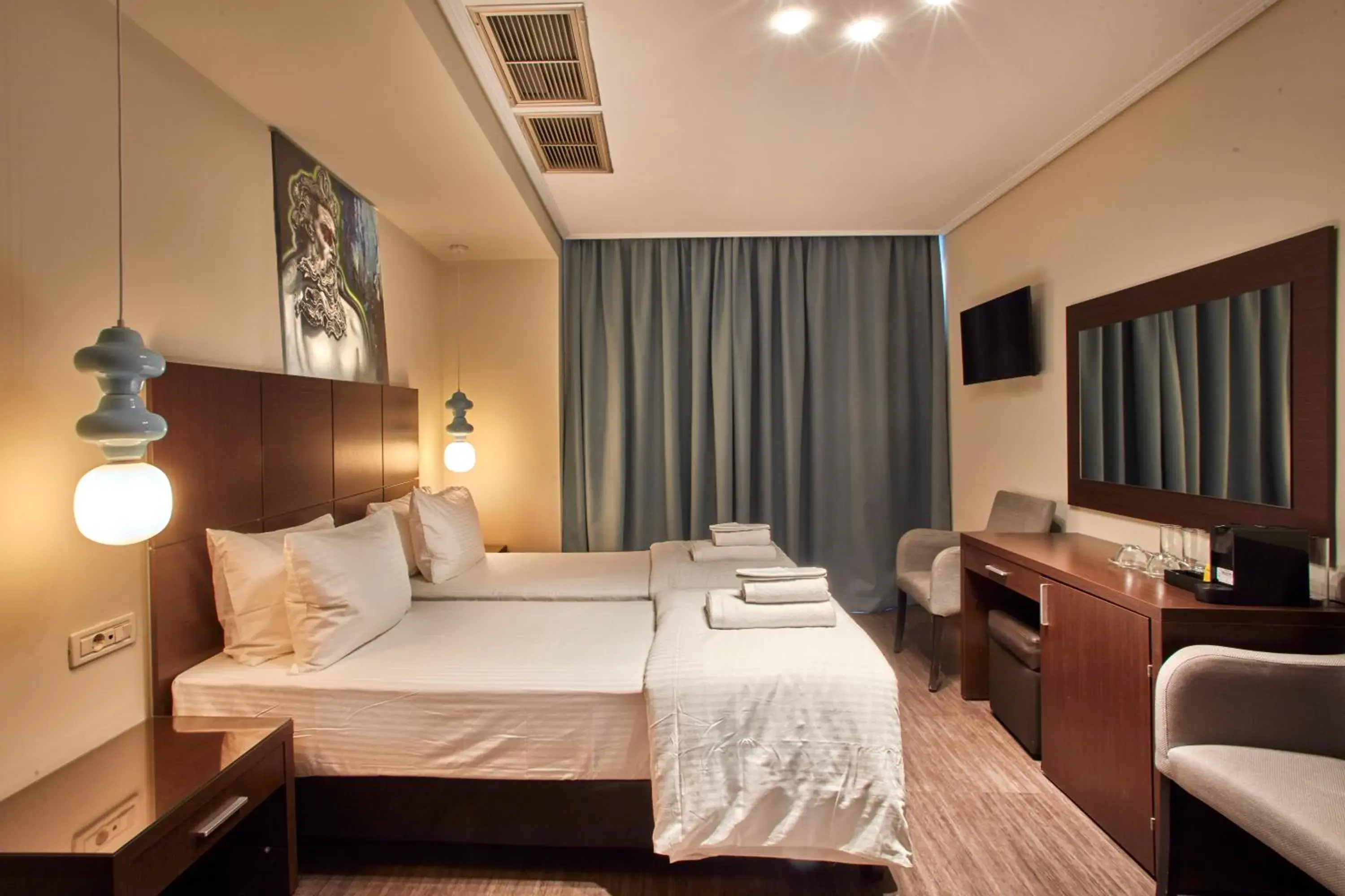 Standard Twin Room in Athens Way Pop Art Hotel Standard Twin Room in Athens Way Pop Art Hotel