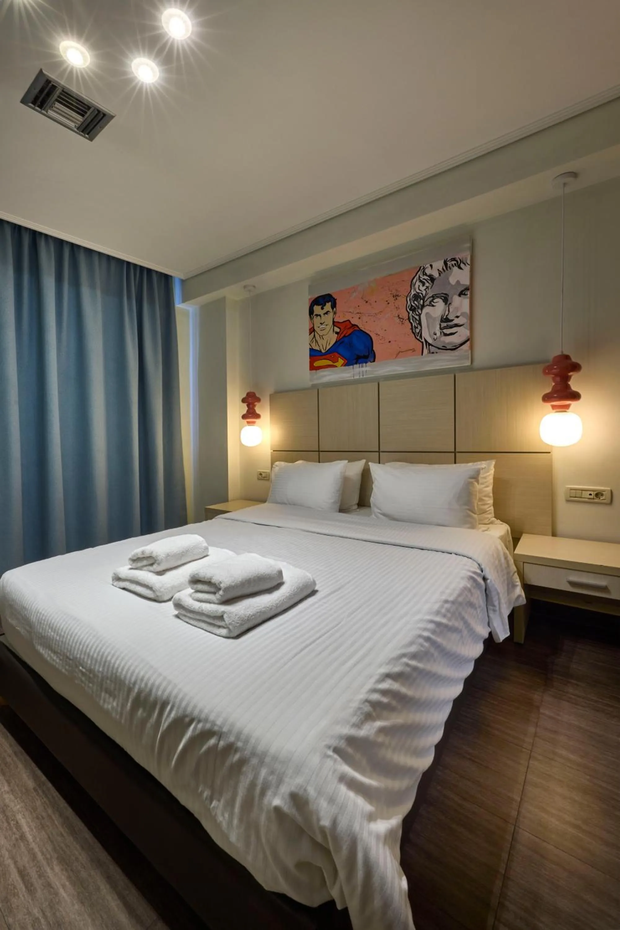 Bed in Athens Way Pop Art Hotel