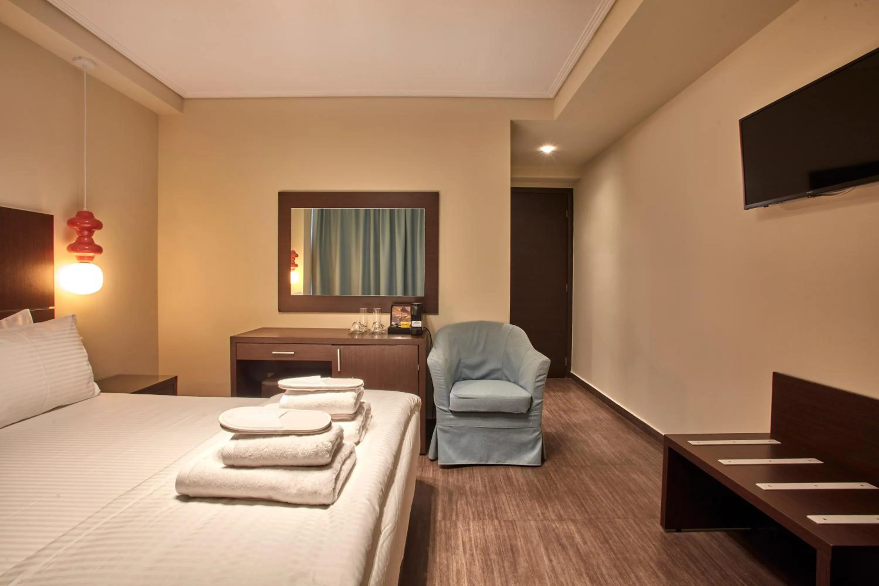 Bedroom, Bed in Athens Way Pop Art Hotel