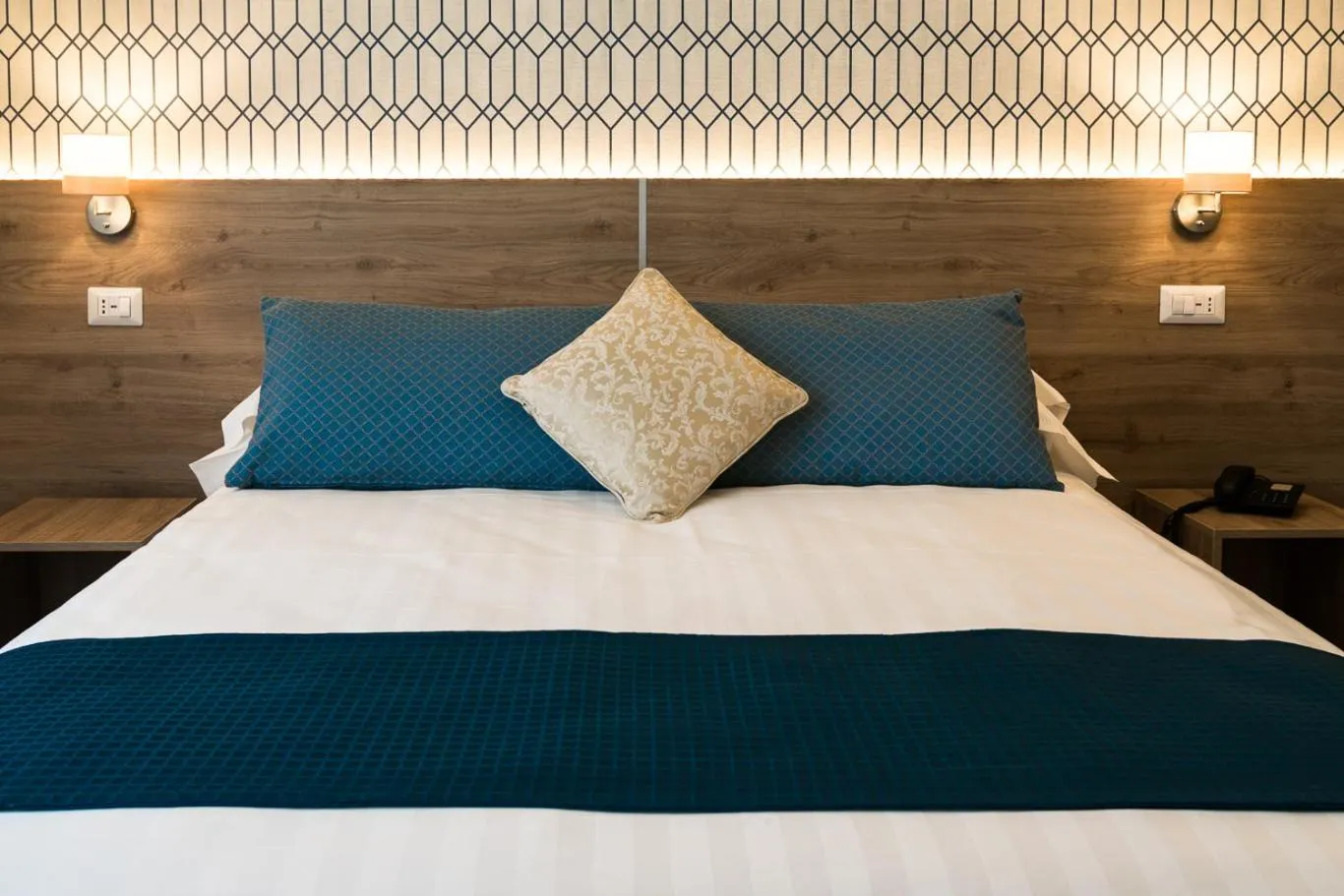 Bed in Hotel Pacific