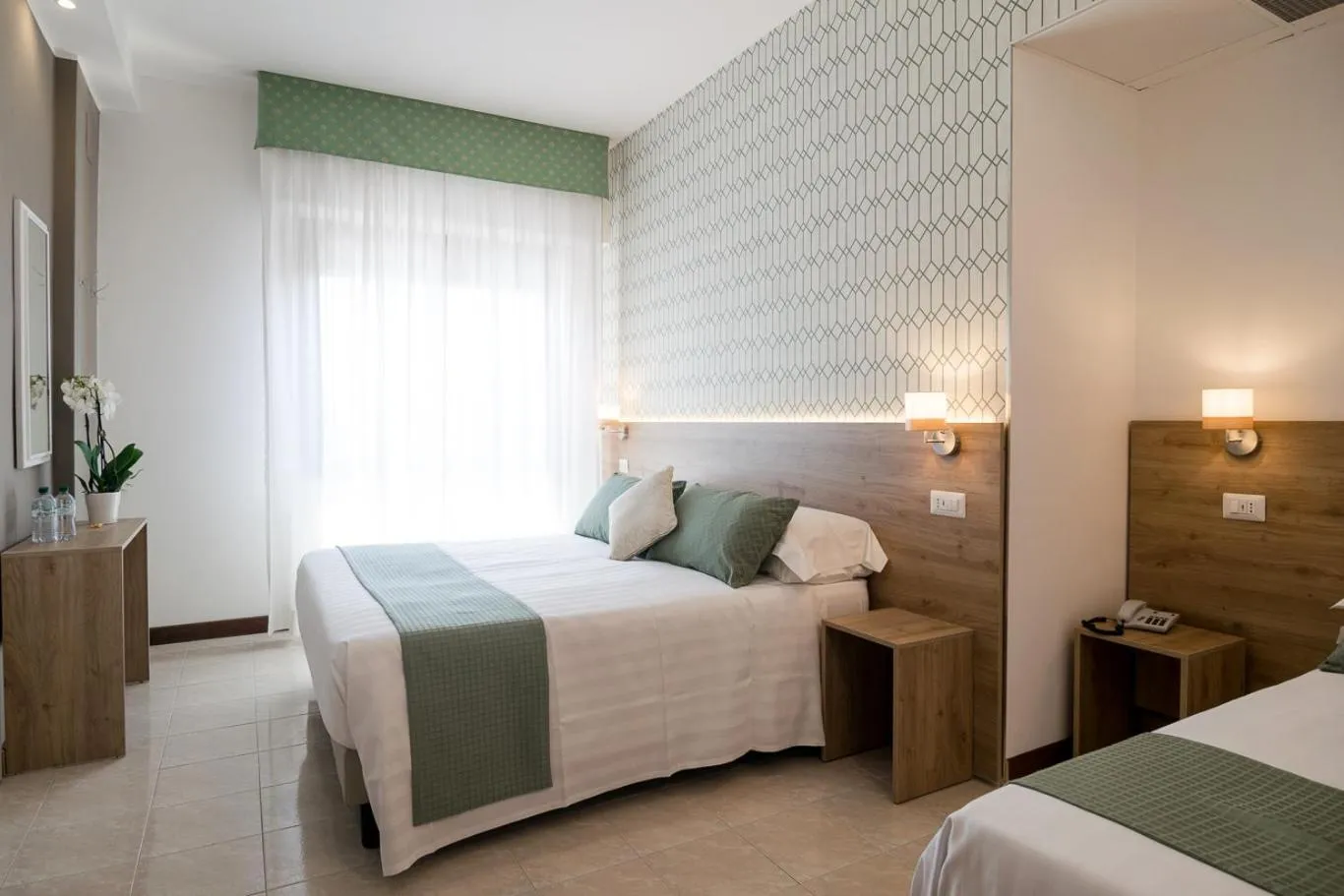 Bed in Hotel Pacific