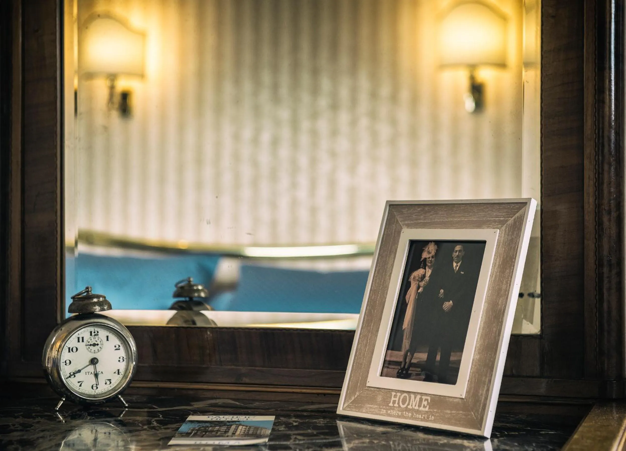 Decorative detail in Hotel Pacific