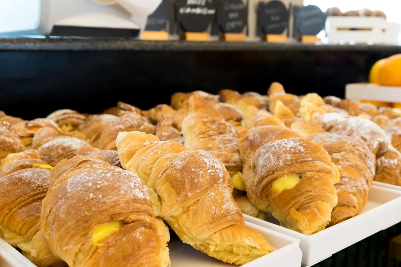 Restaurant/places to eat in Hotel Pacific