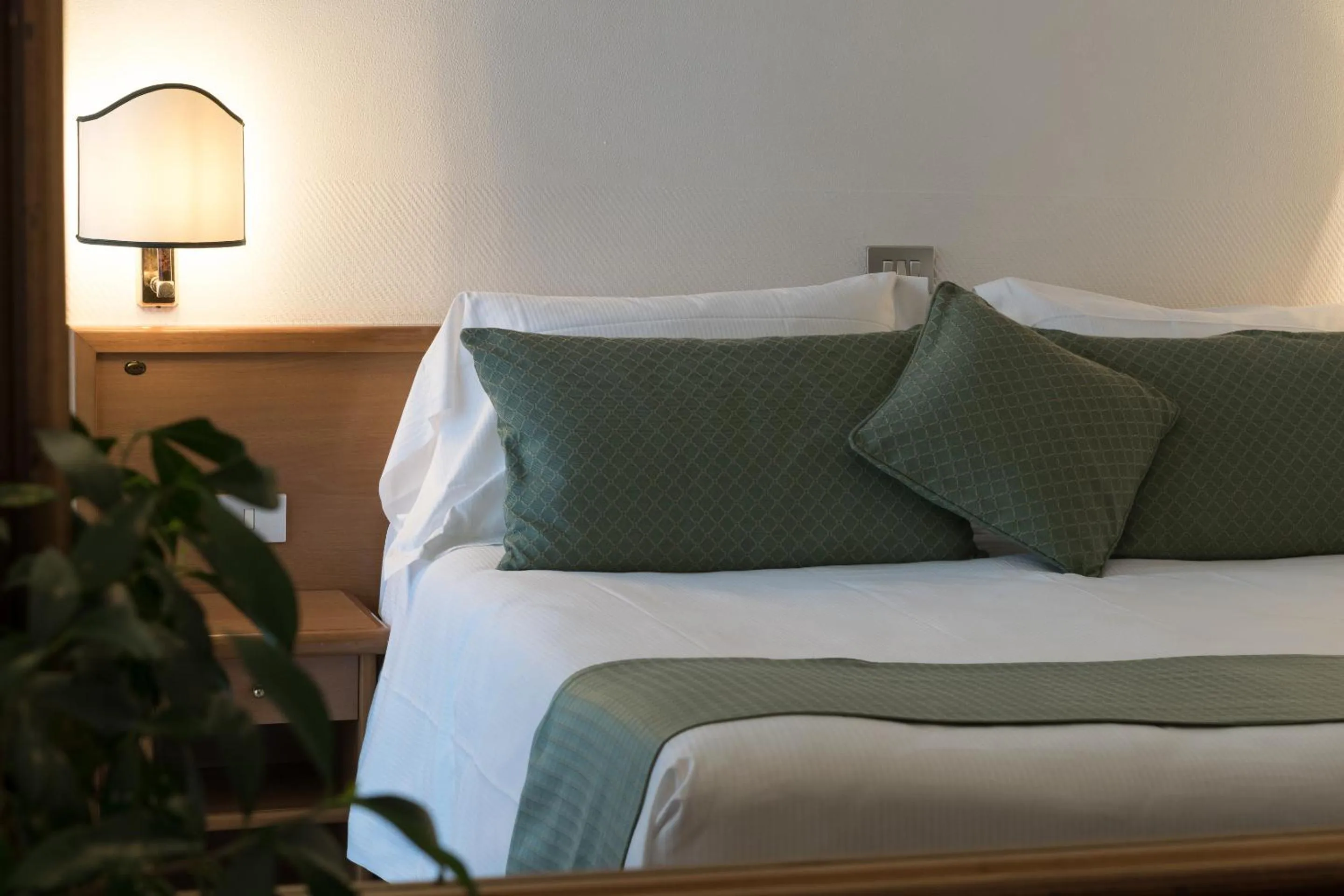 Bed in Hotel Pacific