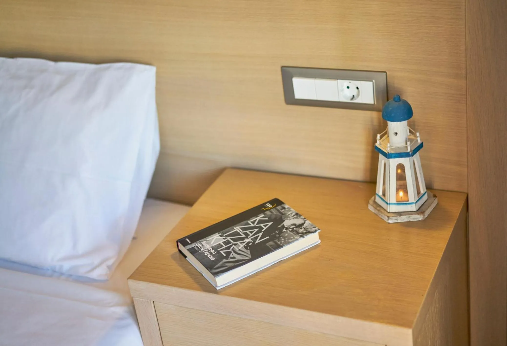 Bed in Sergiani Garden Hotel Apartments