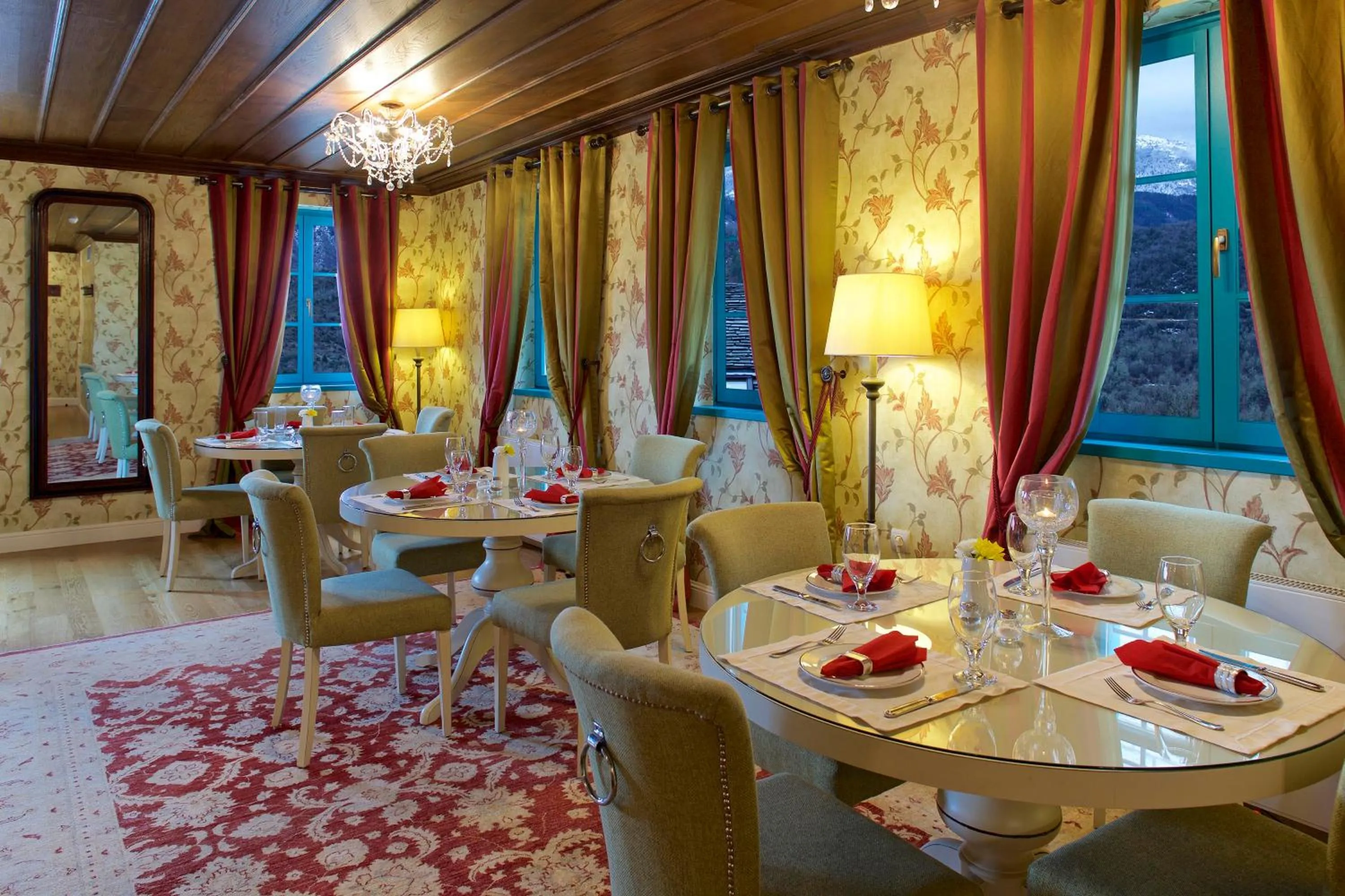 Lounge or bar in Zagori Suites Luxury Residences