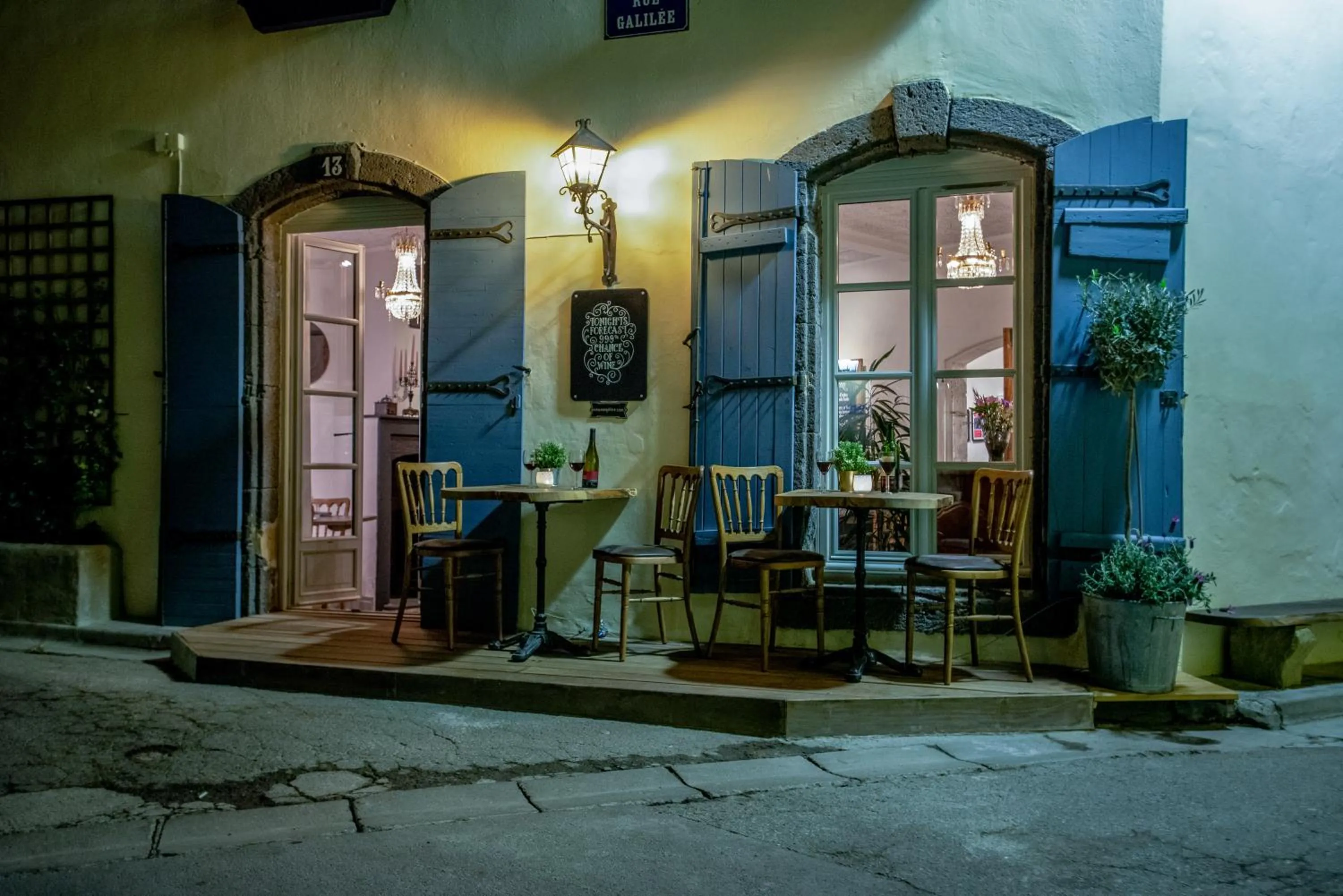 Rue Galilee