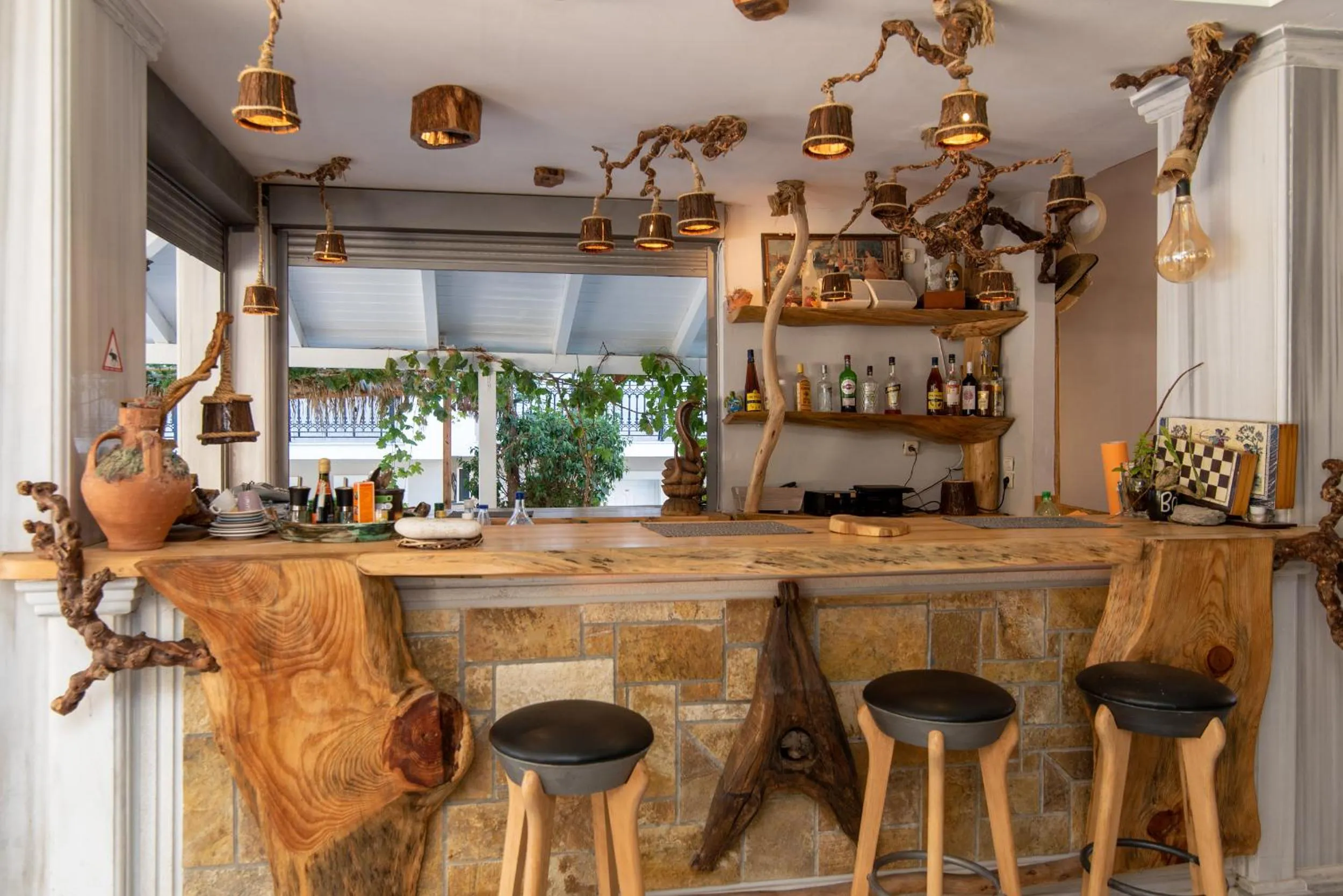 Lounge or bar in Iniohos Zante Hotel & Suites