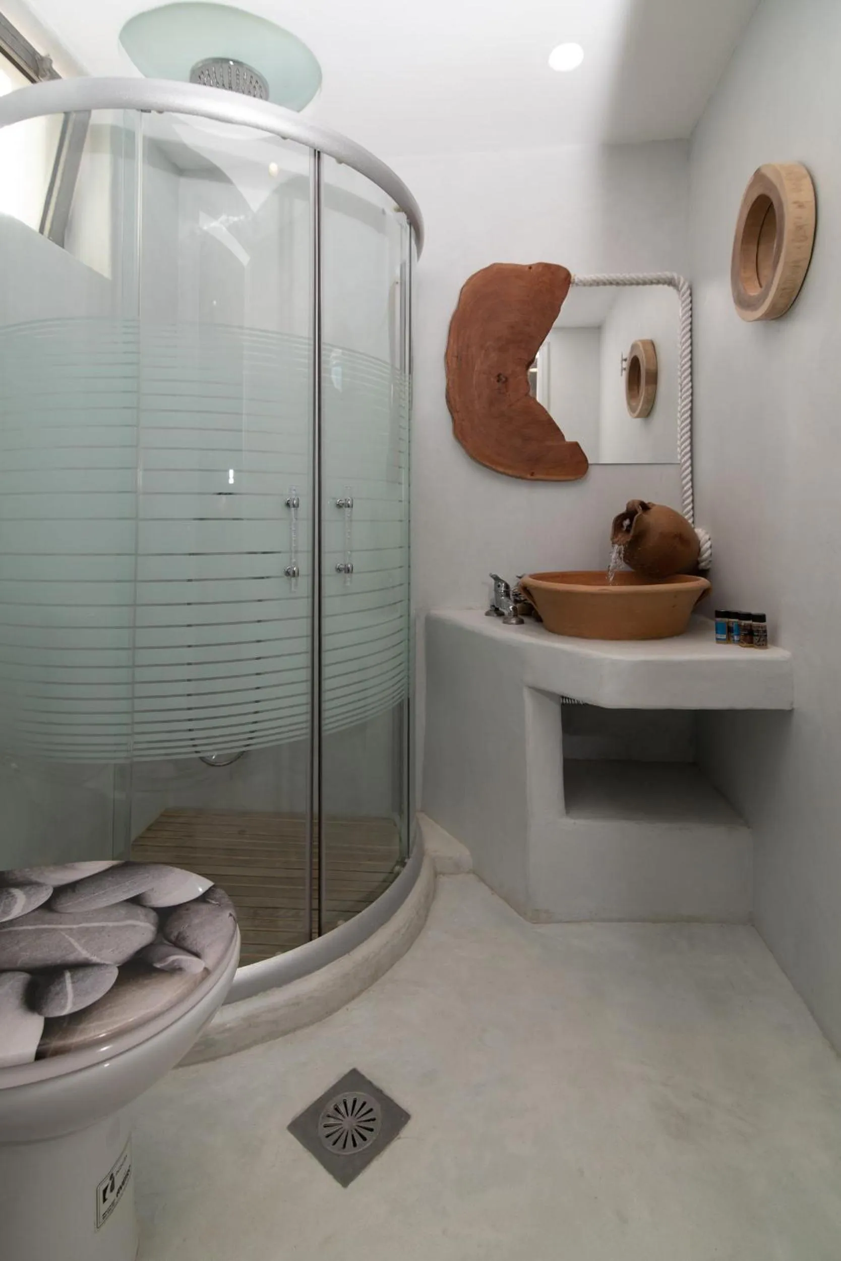 Bathroom in Iniohos Zante Hotel & Suites