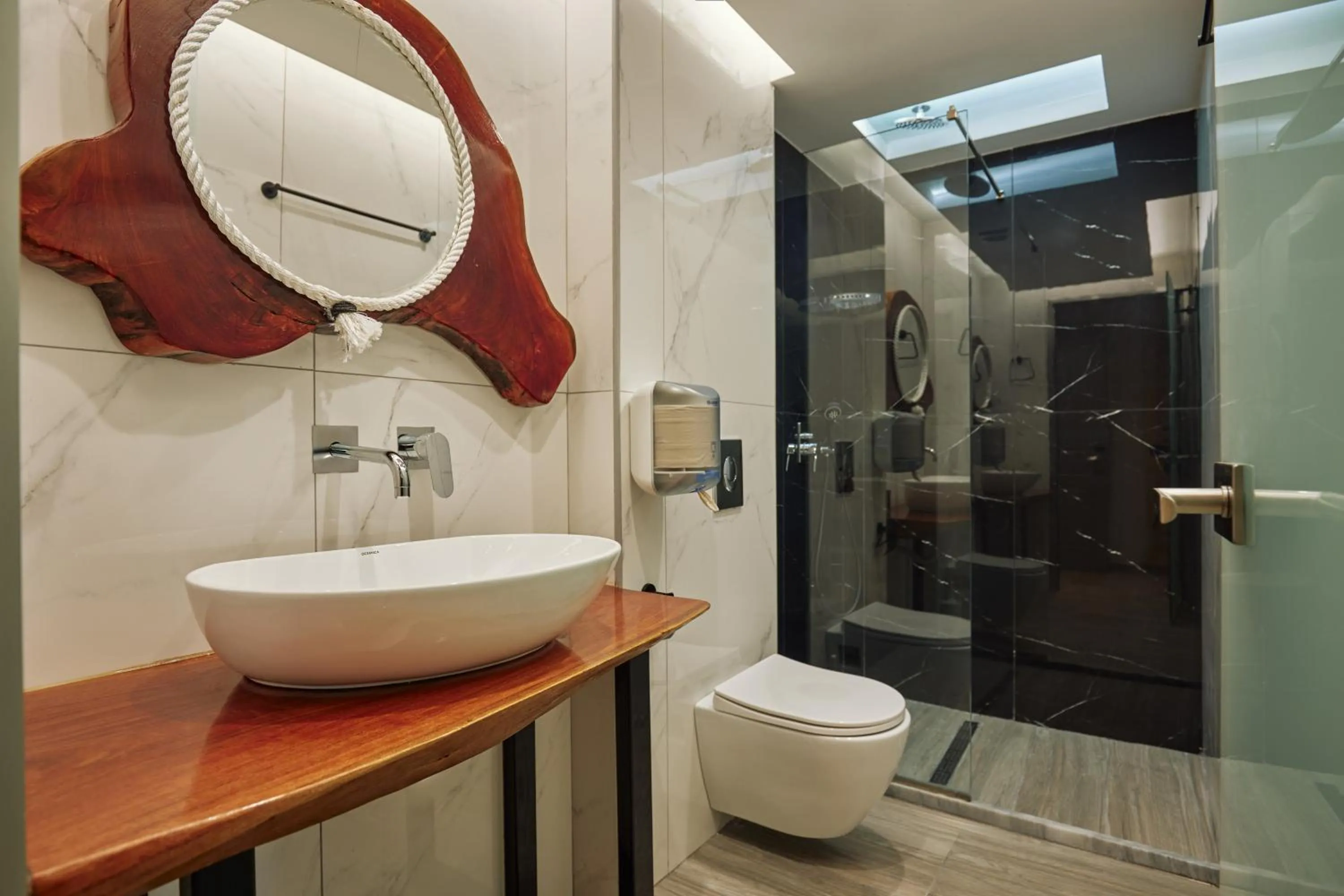 Bathroom in Iniohos Zante Hotel & Suites