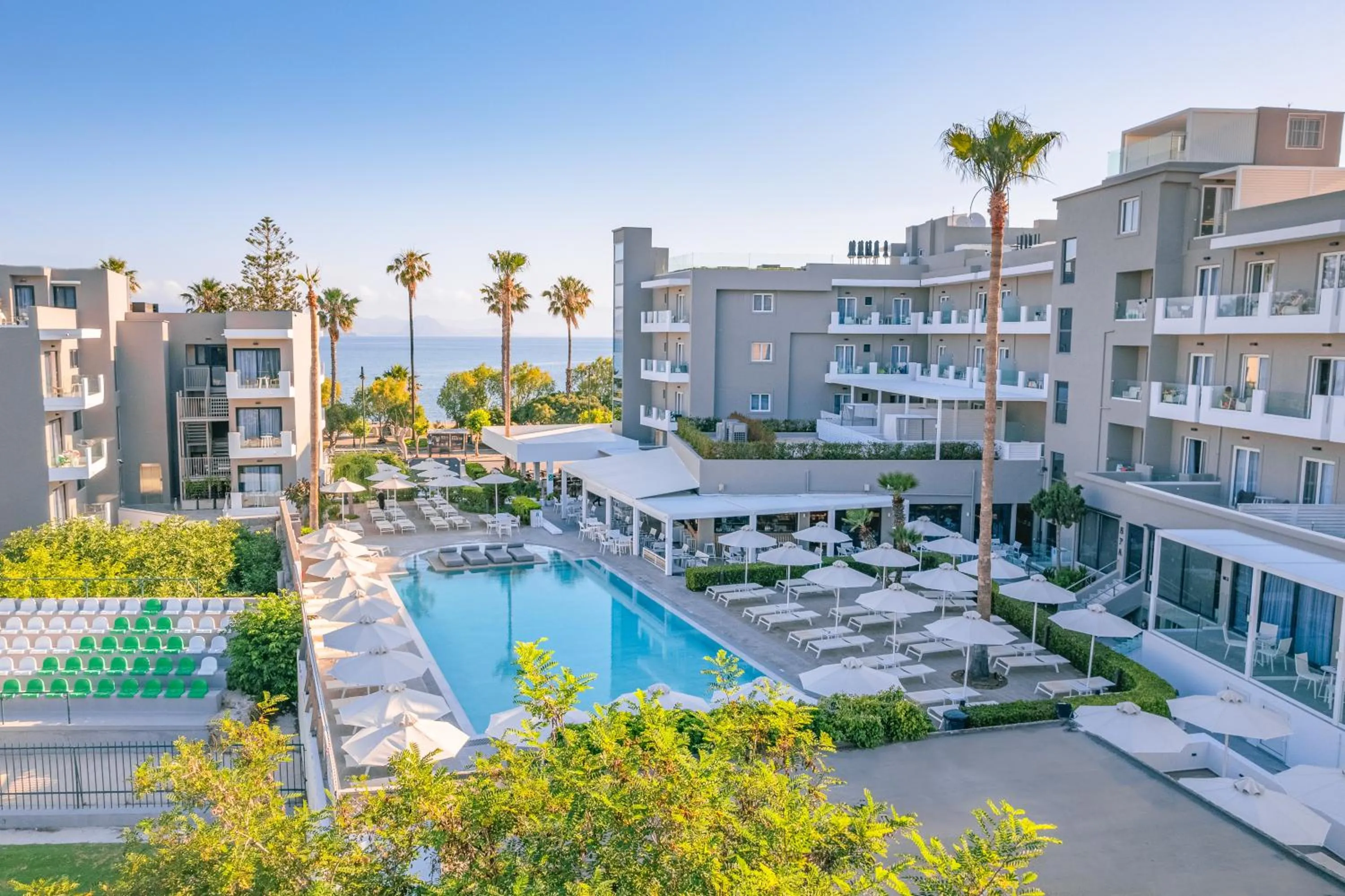 Swimming pool in Kos Divine Hotel & Suites