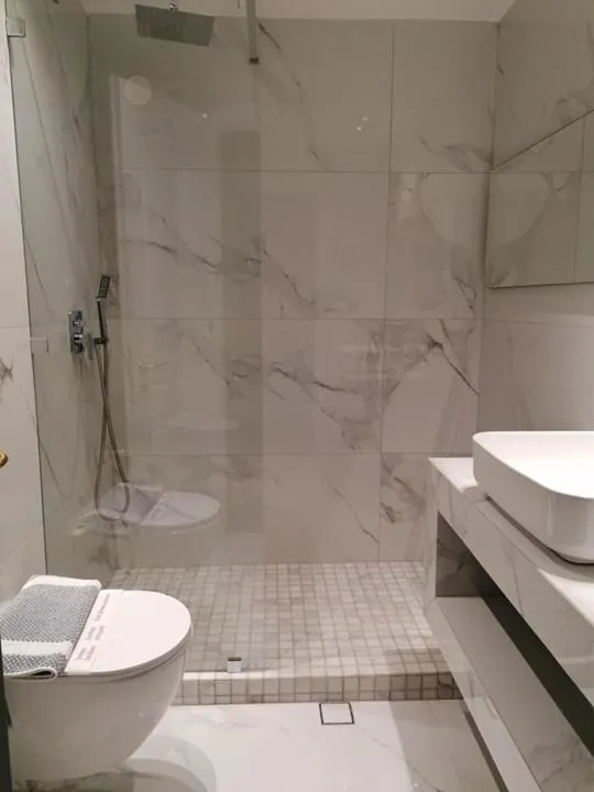 Bathroom in Hotel Alexandros