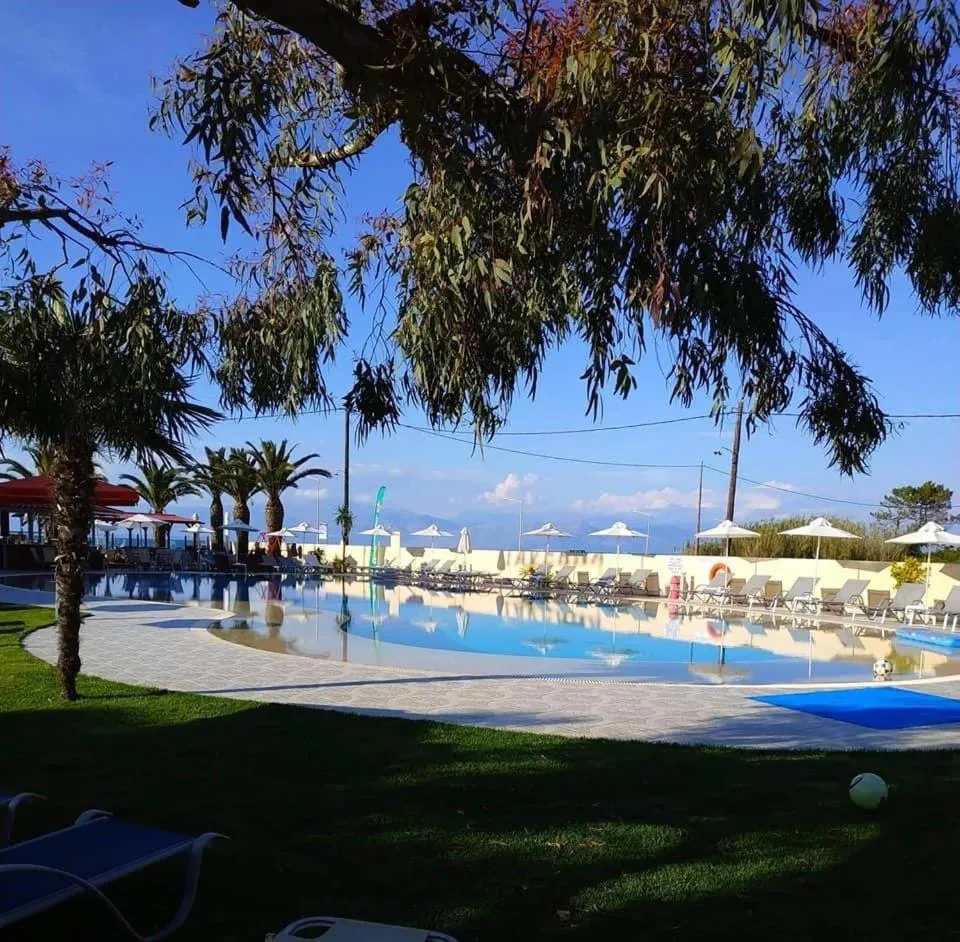 Ninos On The Beach Hotel