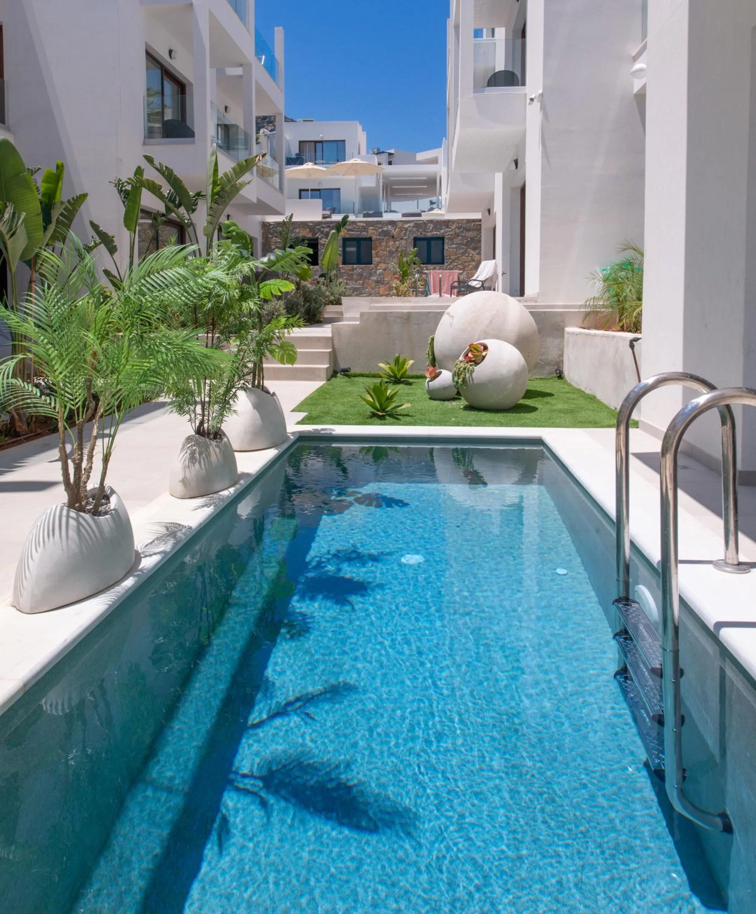 Property building in Mika Villas & Suites