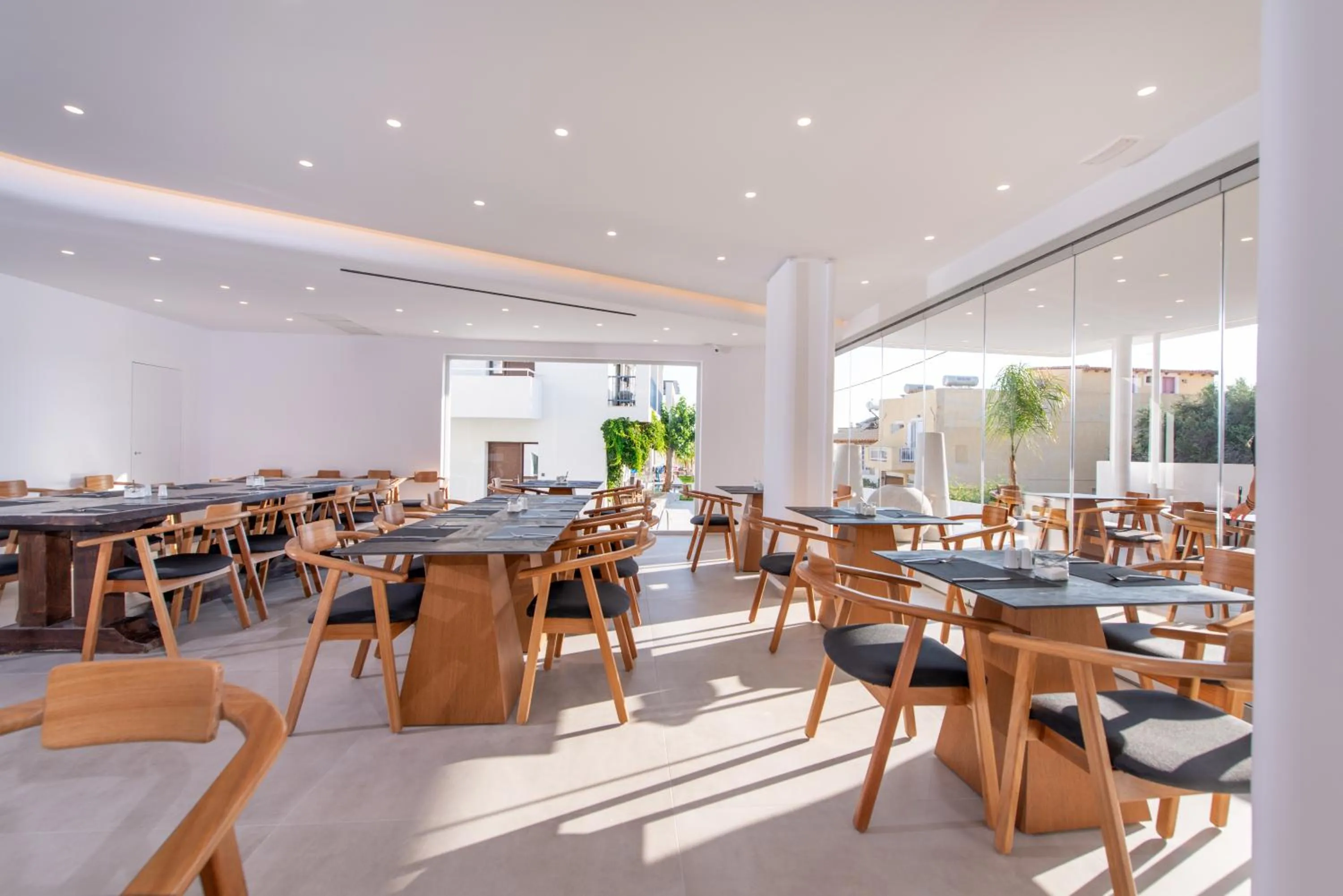 Restaurant/Places to Eat in Bita Hubs