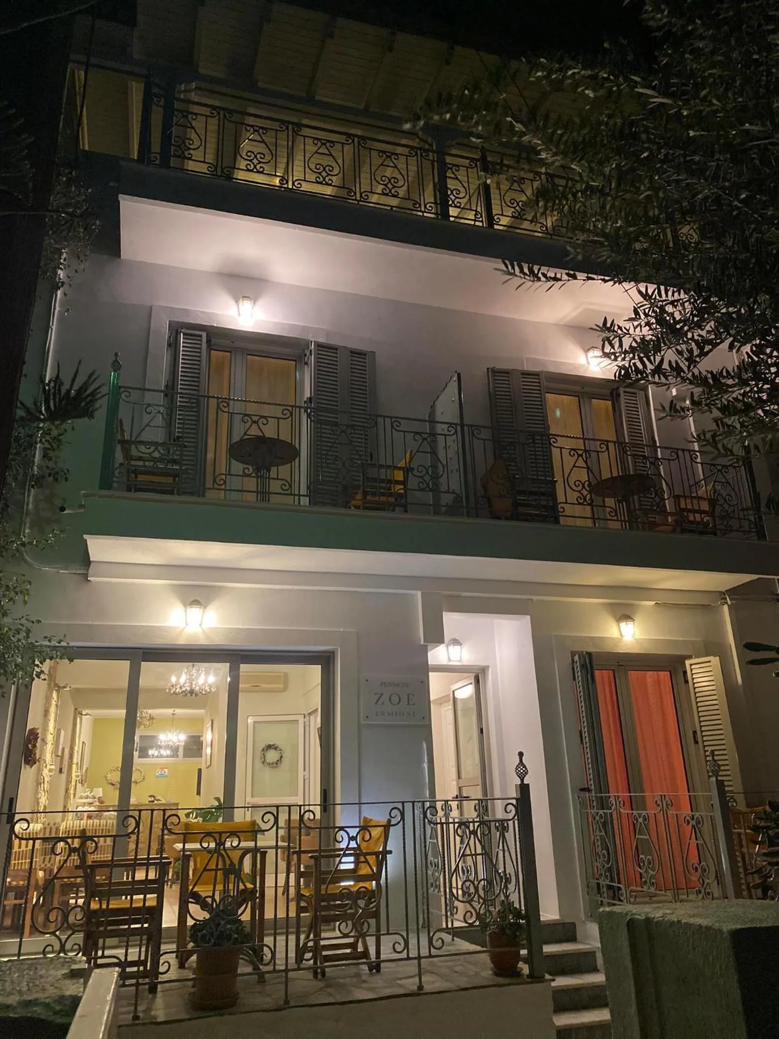 Property building in Zoe Pension