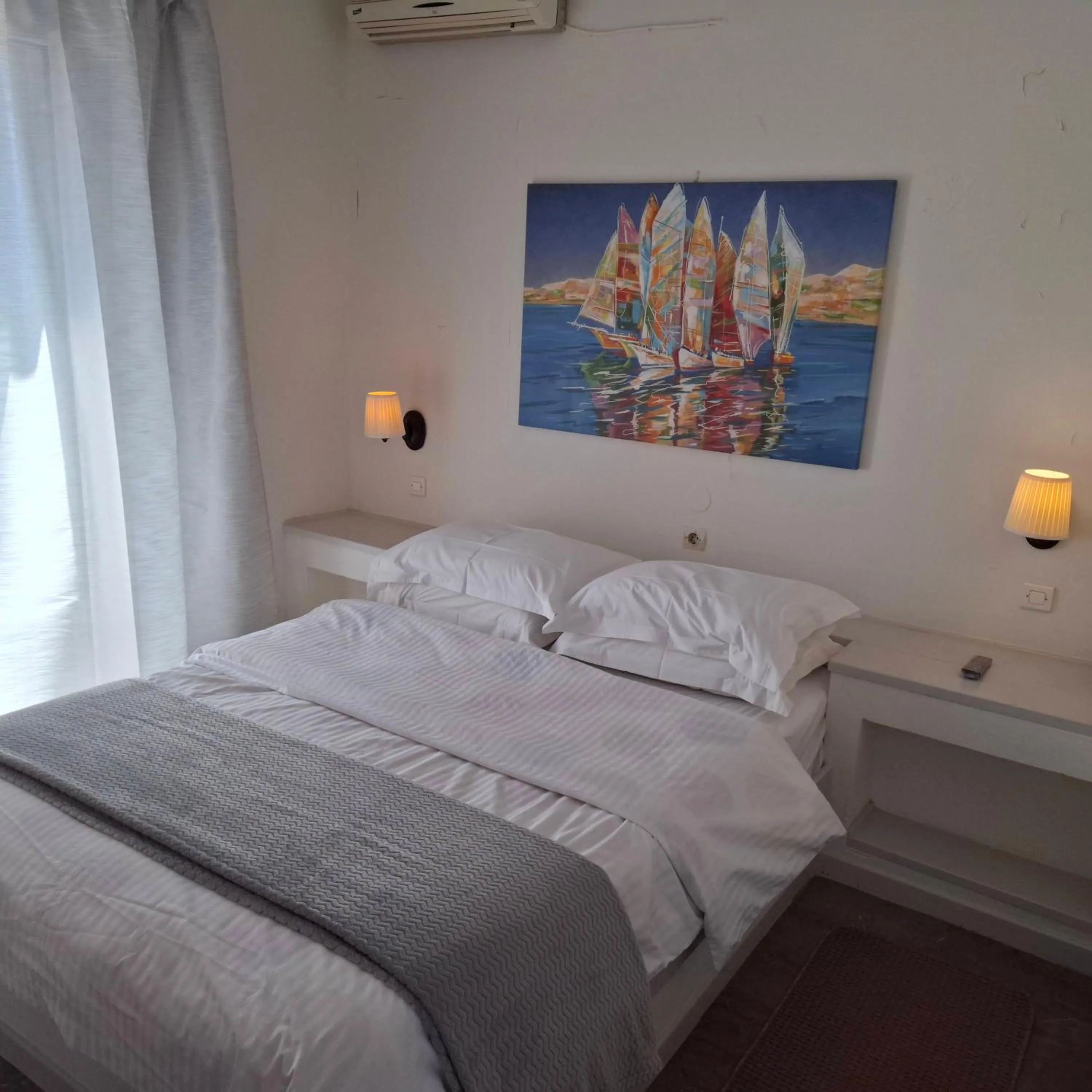 Bedroom, Bed in Zoe Pension