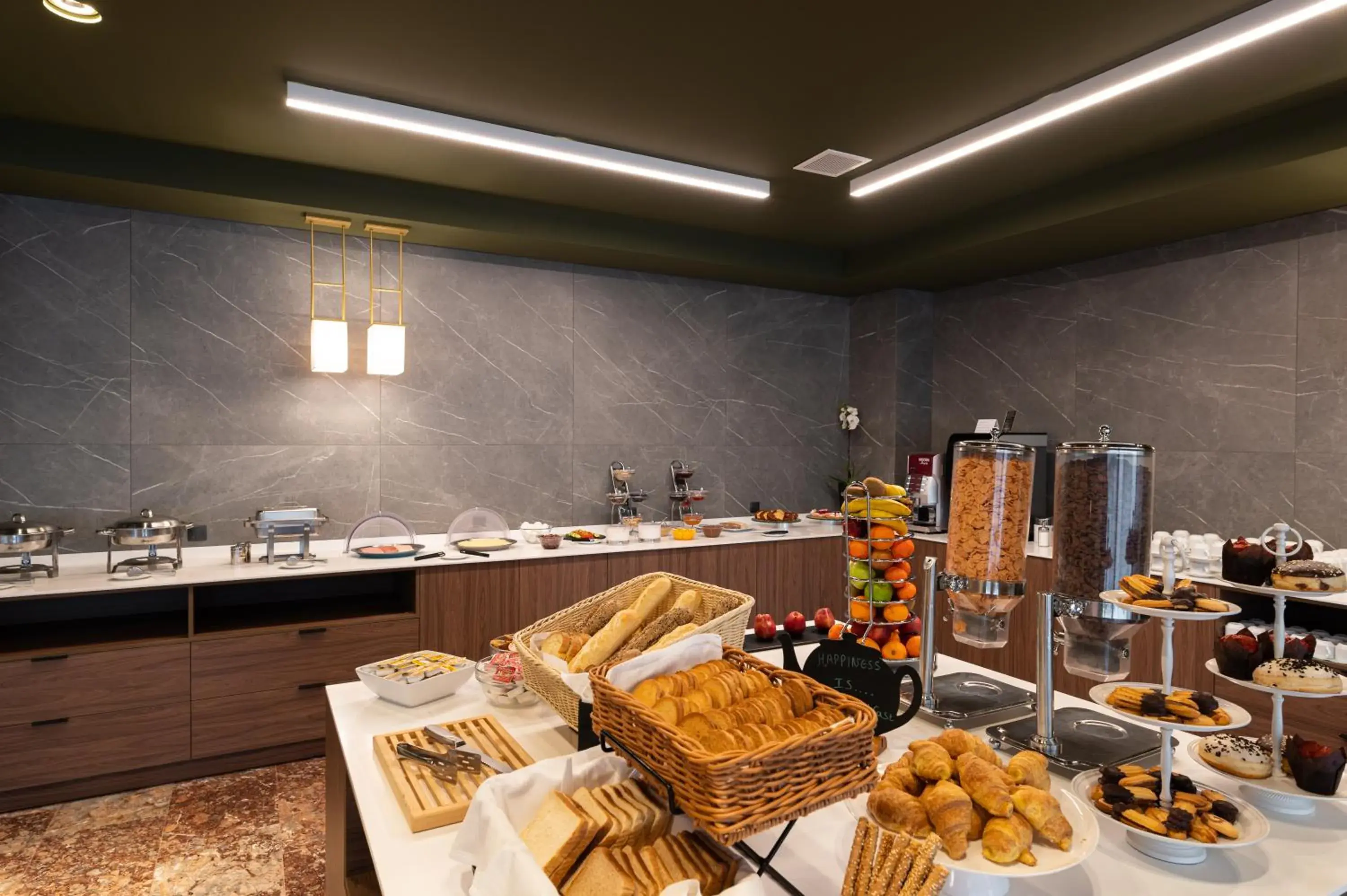 Restaurant/places to eat in Nestos Hotel Restaurant/places to eat in Nestos Hotel