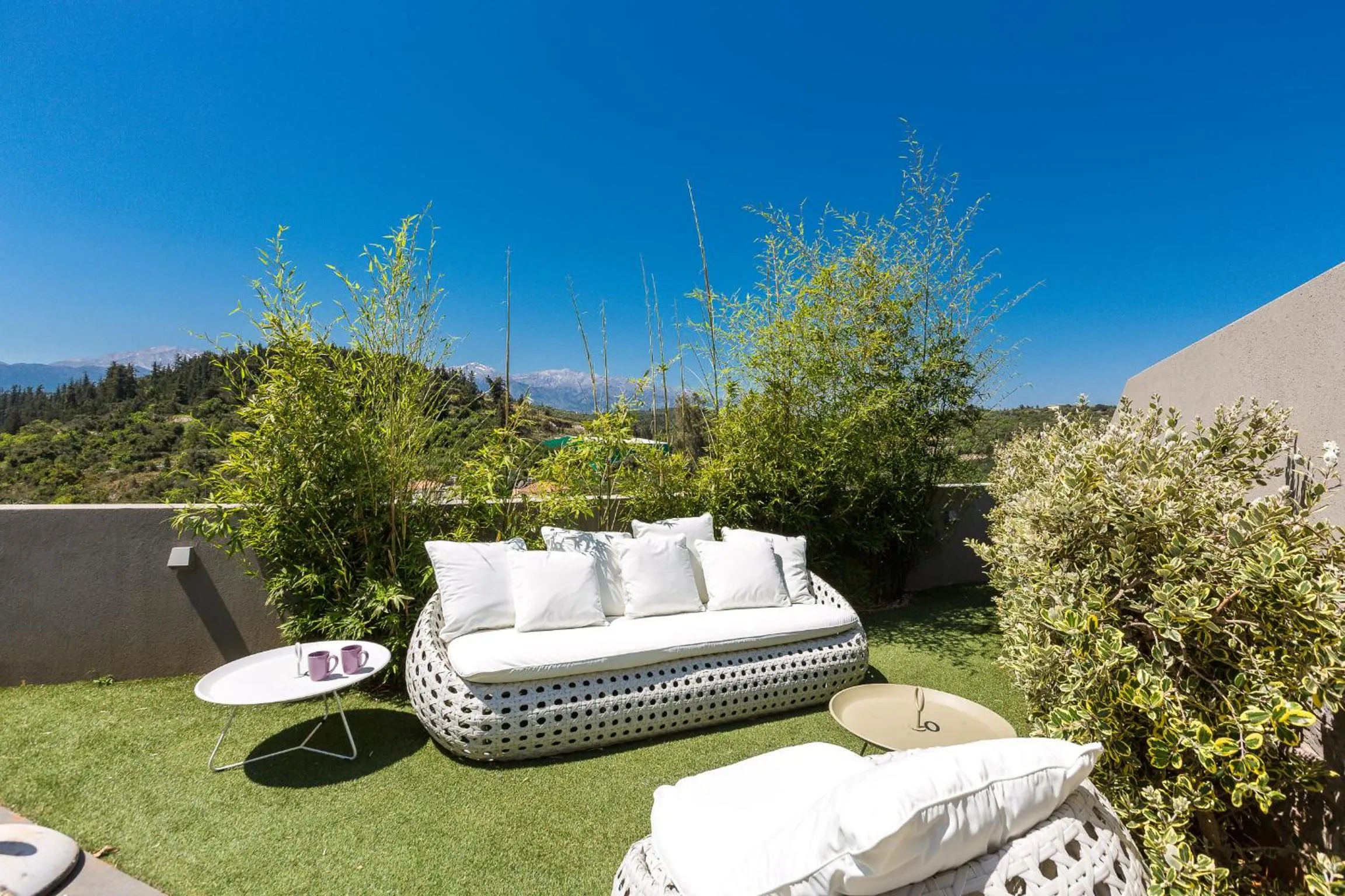 Seating area in Elea Villas - Aspro & Blanche