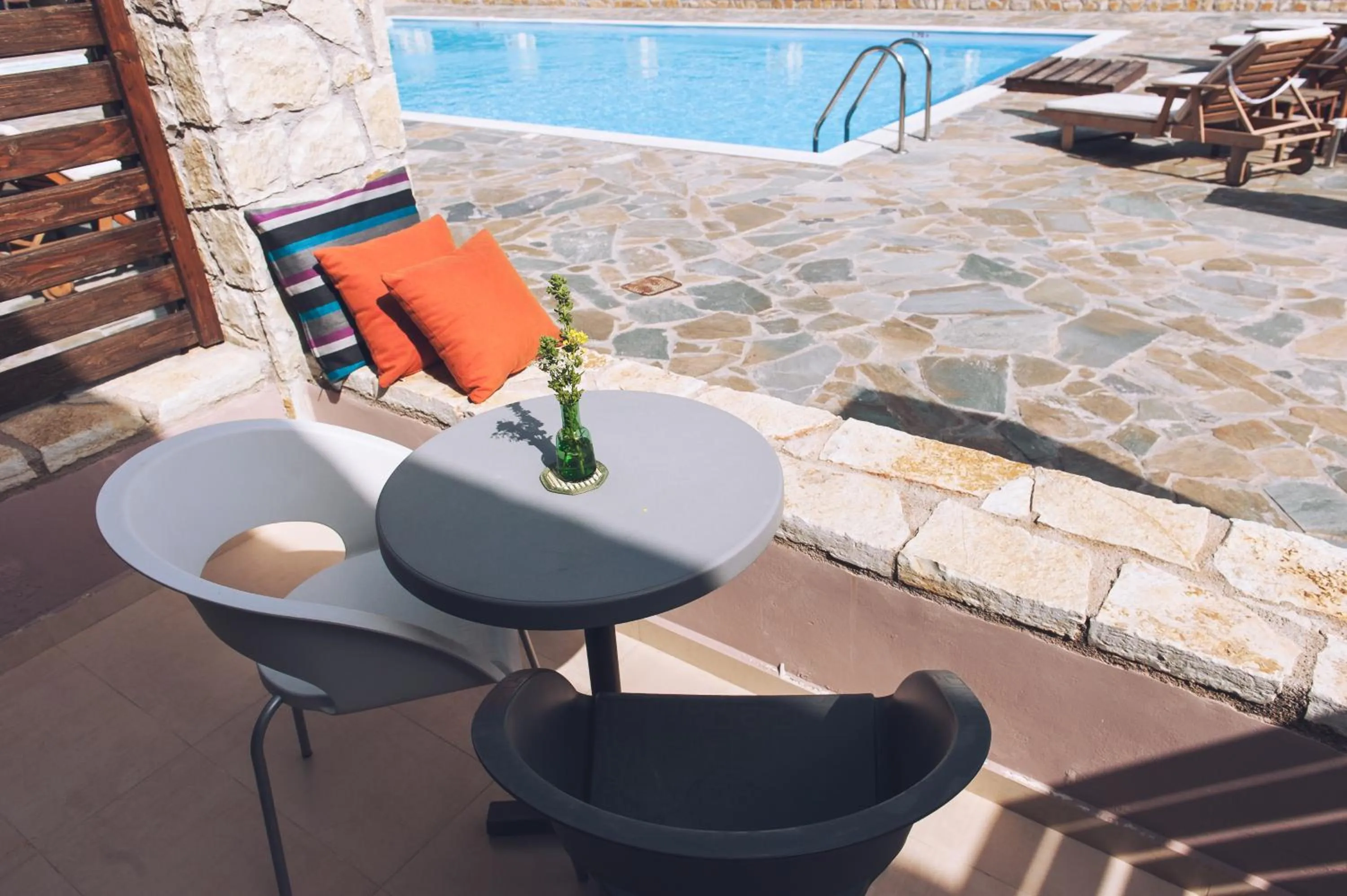 Swimming pool in Perivoli Country Hotel & Retreat