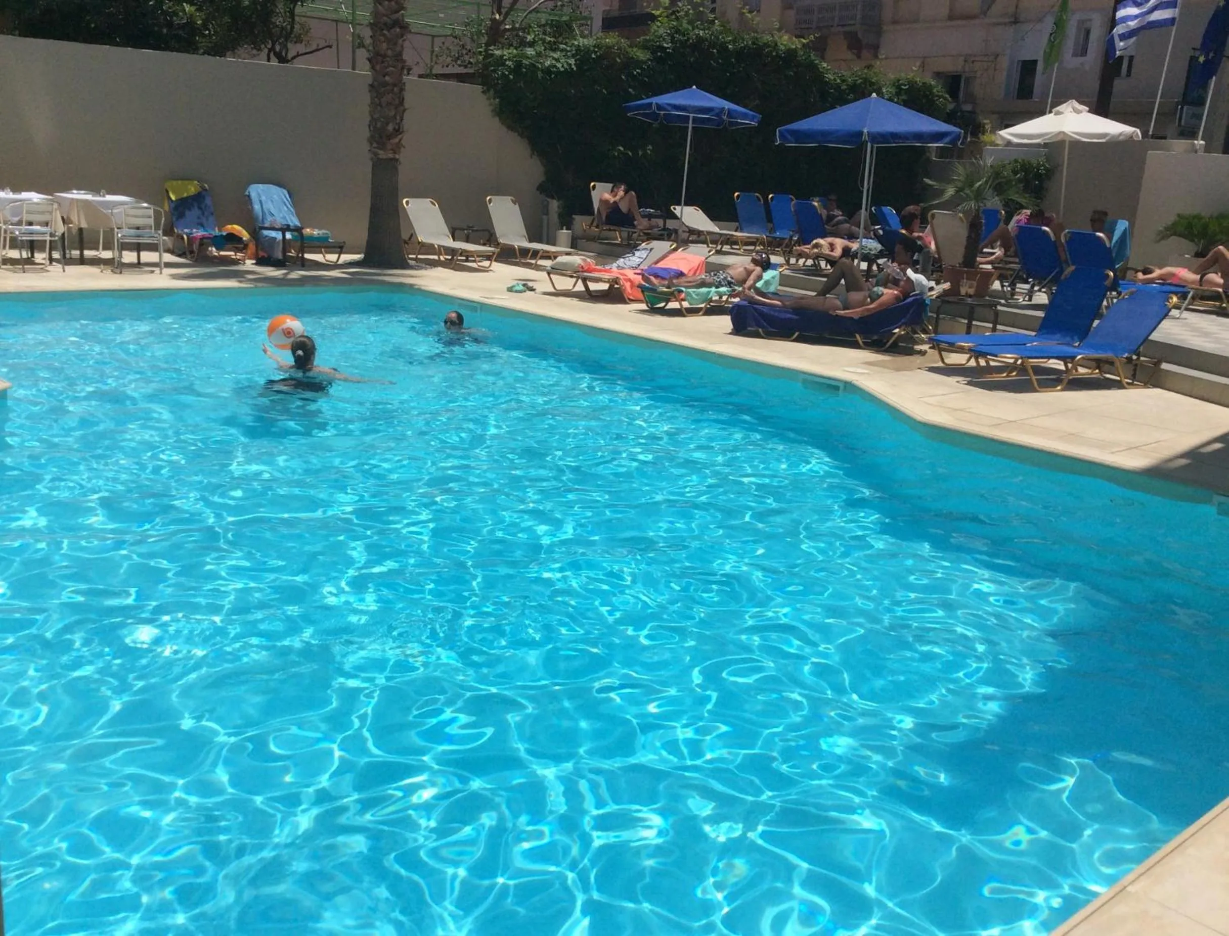 Day in Jason Hotel Apartments