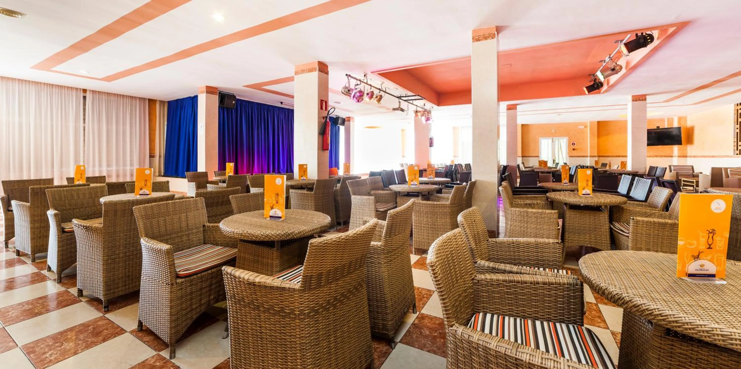 Lounge or bar in Globales Samoa