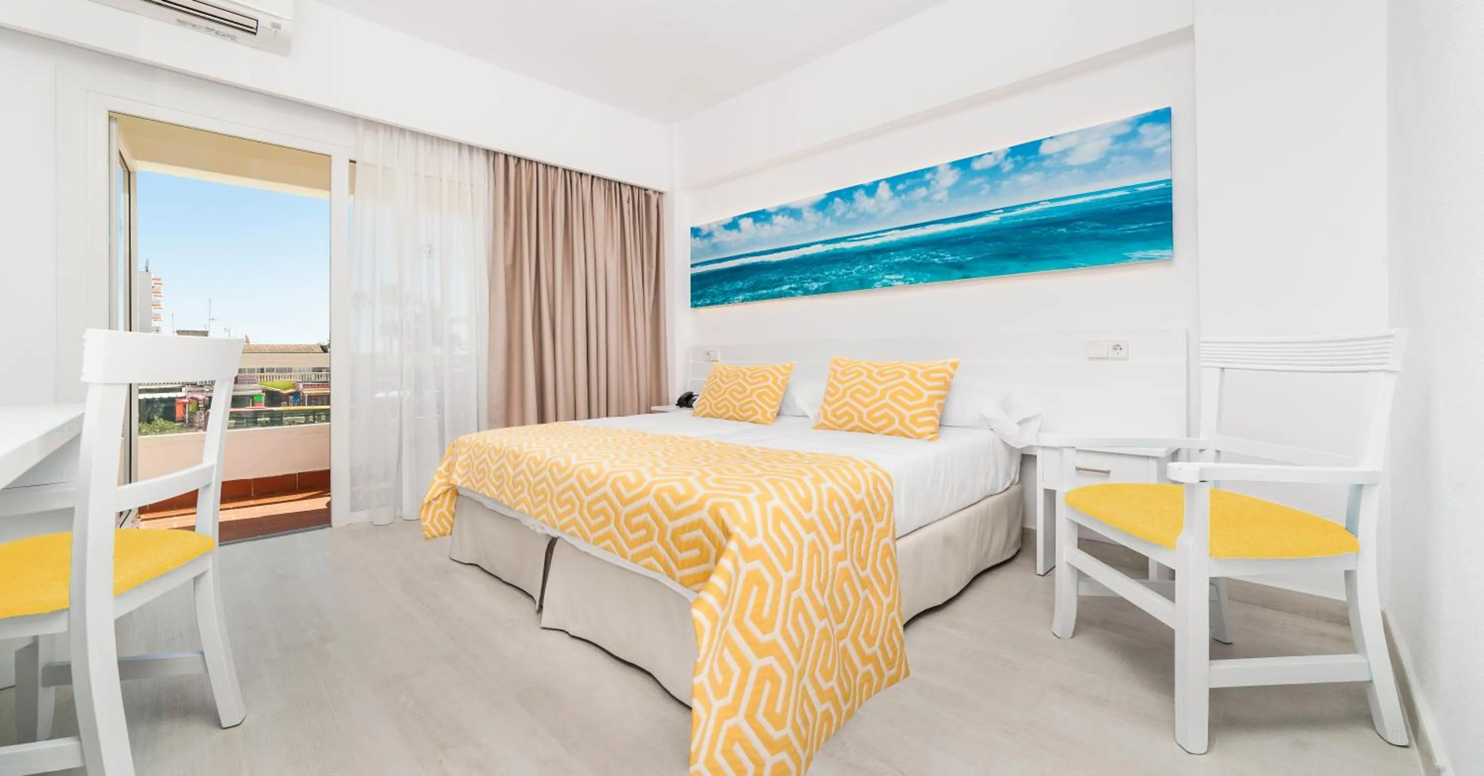 Bedroom, Bed in Globales Samoa