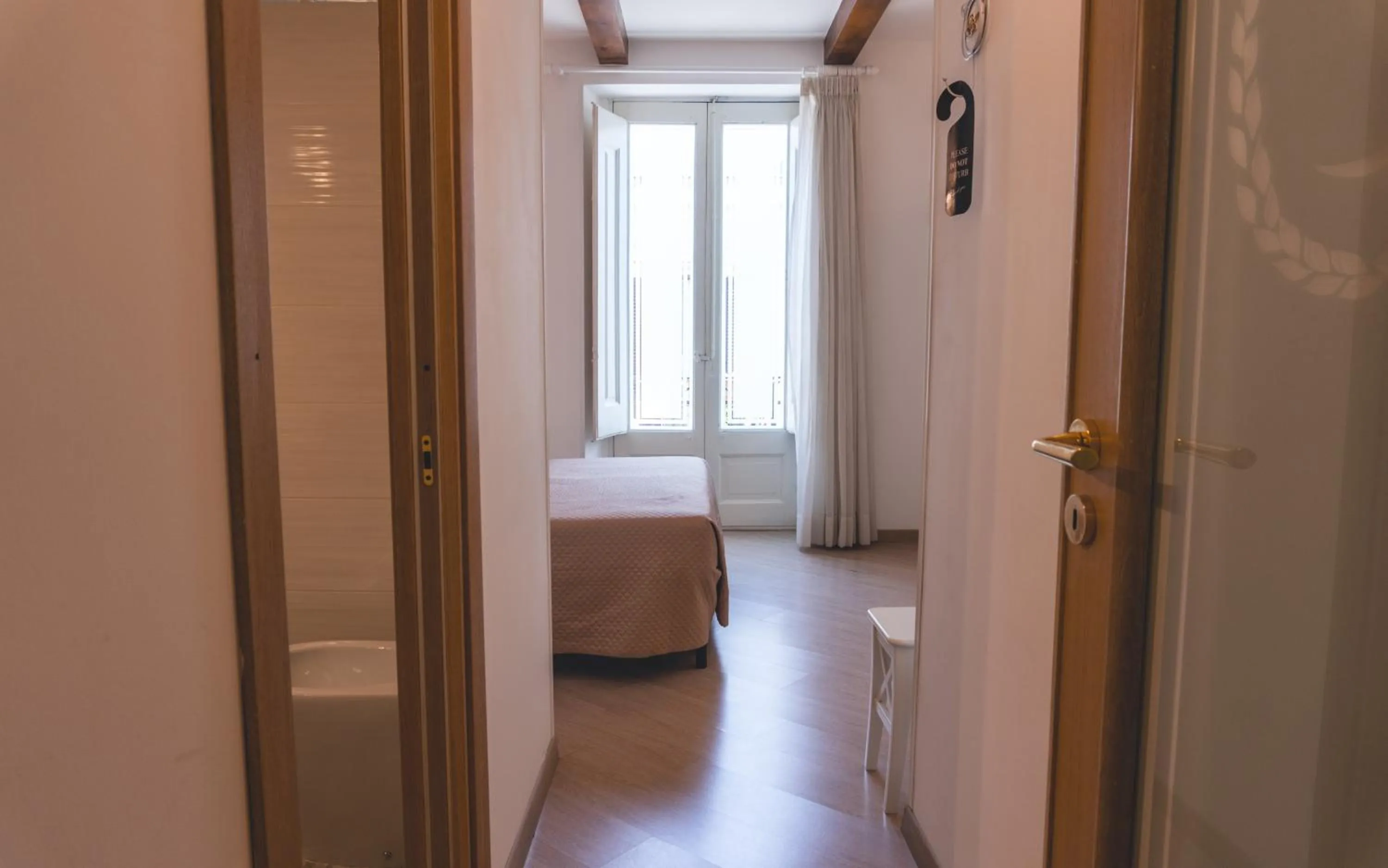 Photo of the whole room, Bed in Fata34 Luxury B&B