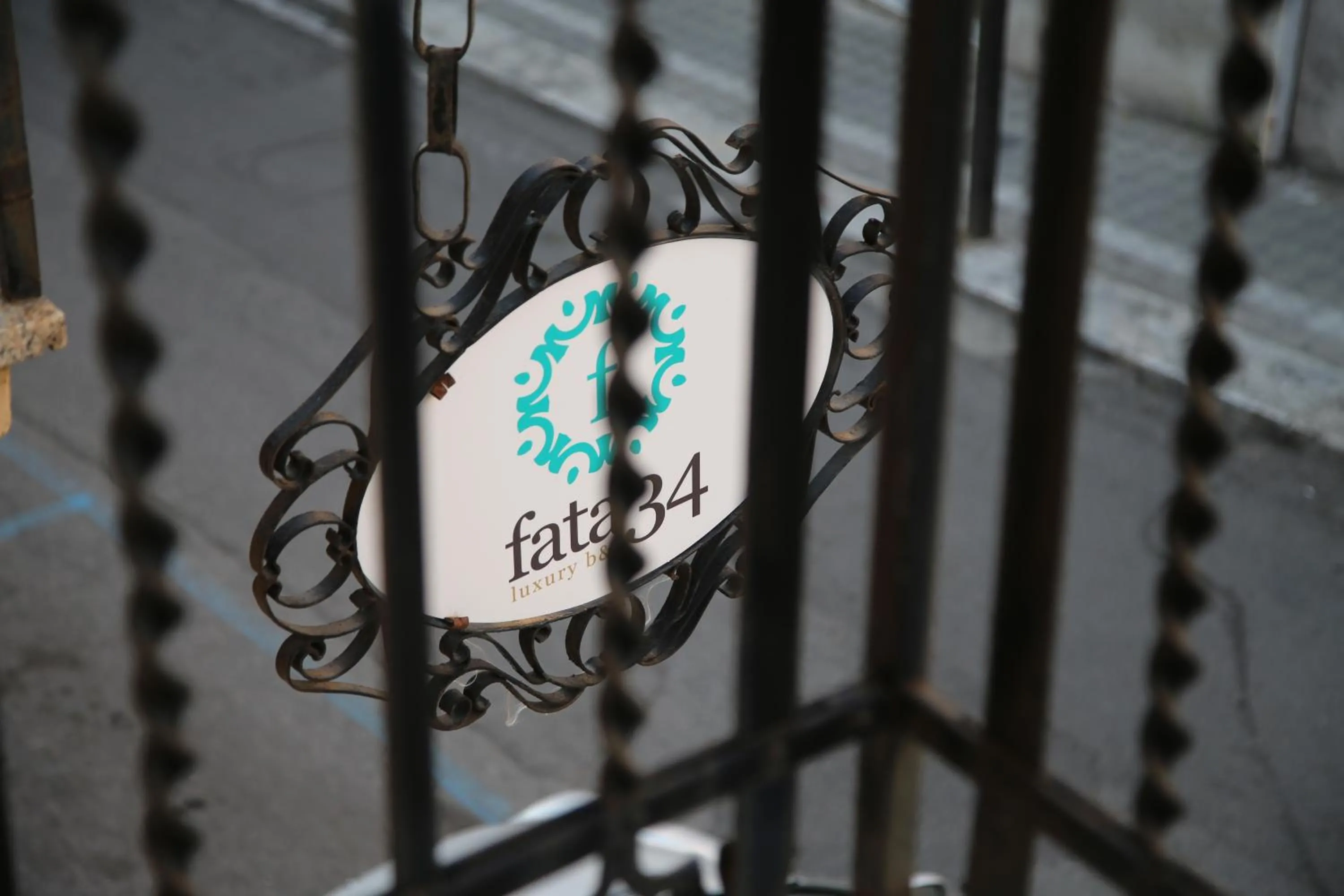 Decorative detail in Fata34 Luxury B&B