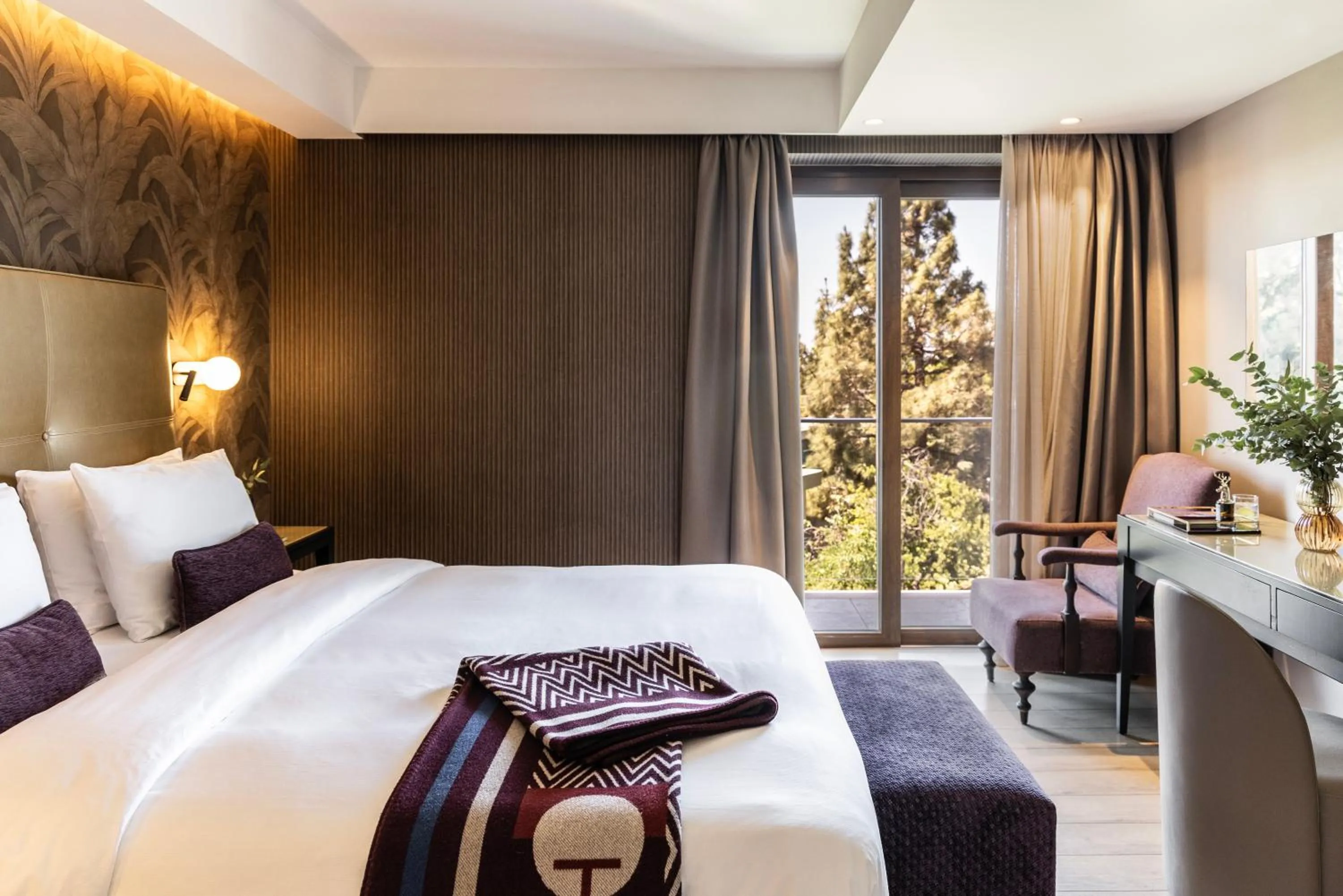 Photo of the whole room, Bed in The Y Hotel