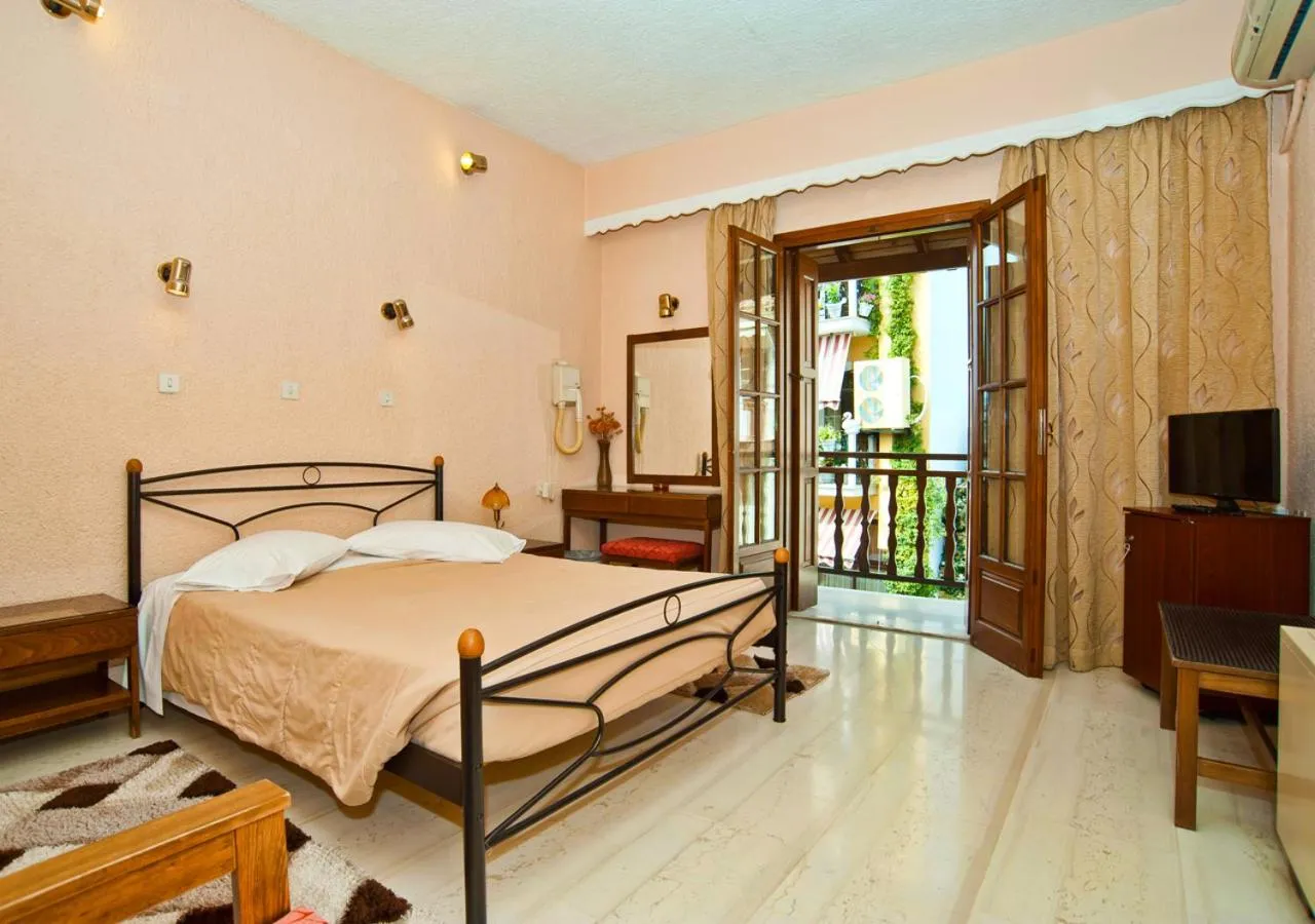 Bed in Olympic Hotel