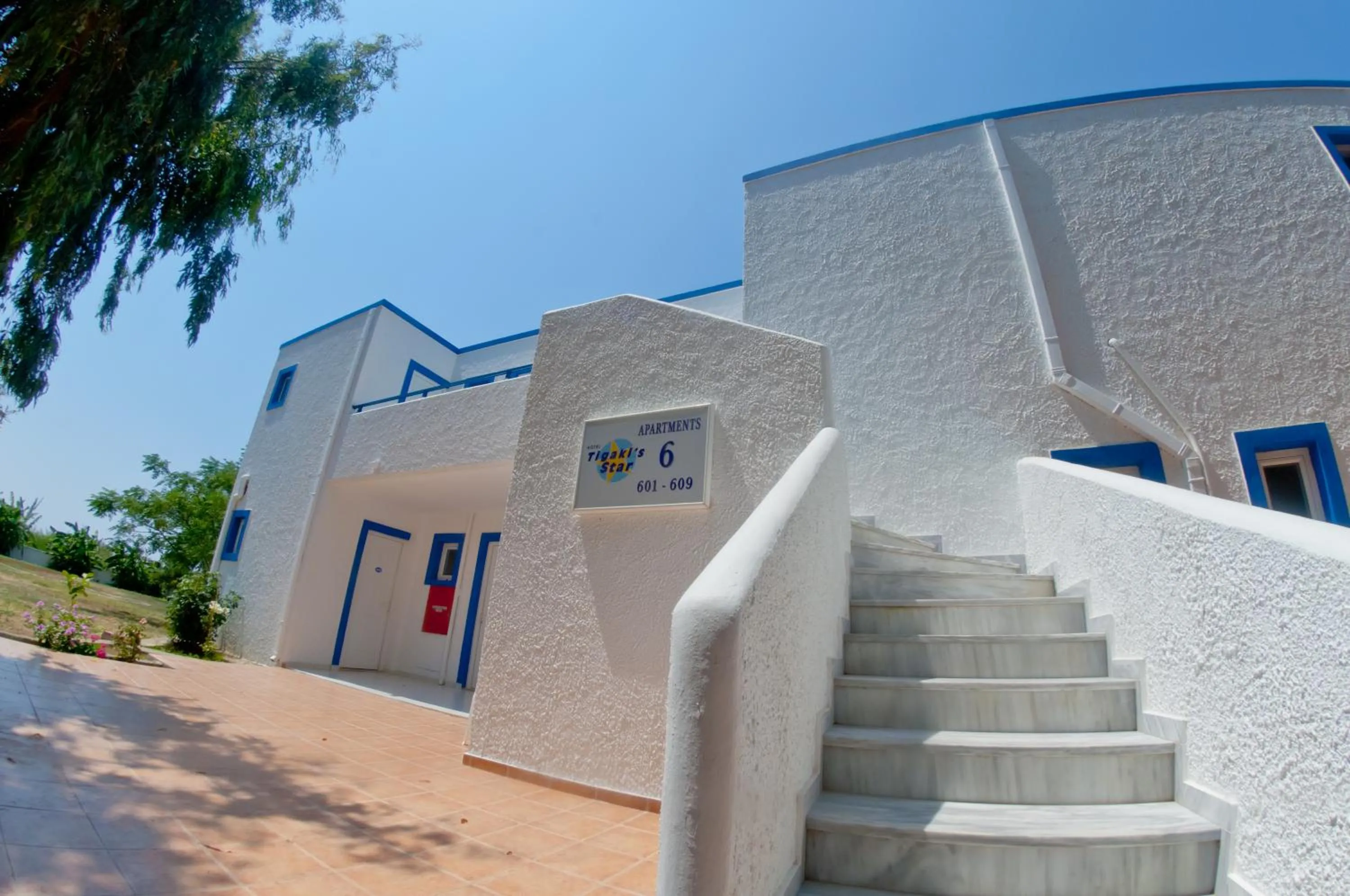 Property building in Hotel Tigaki's Star