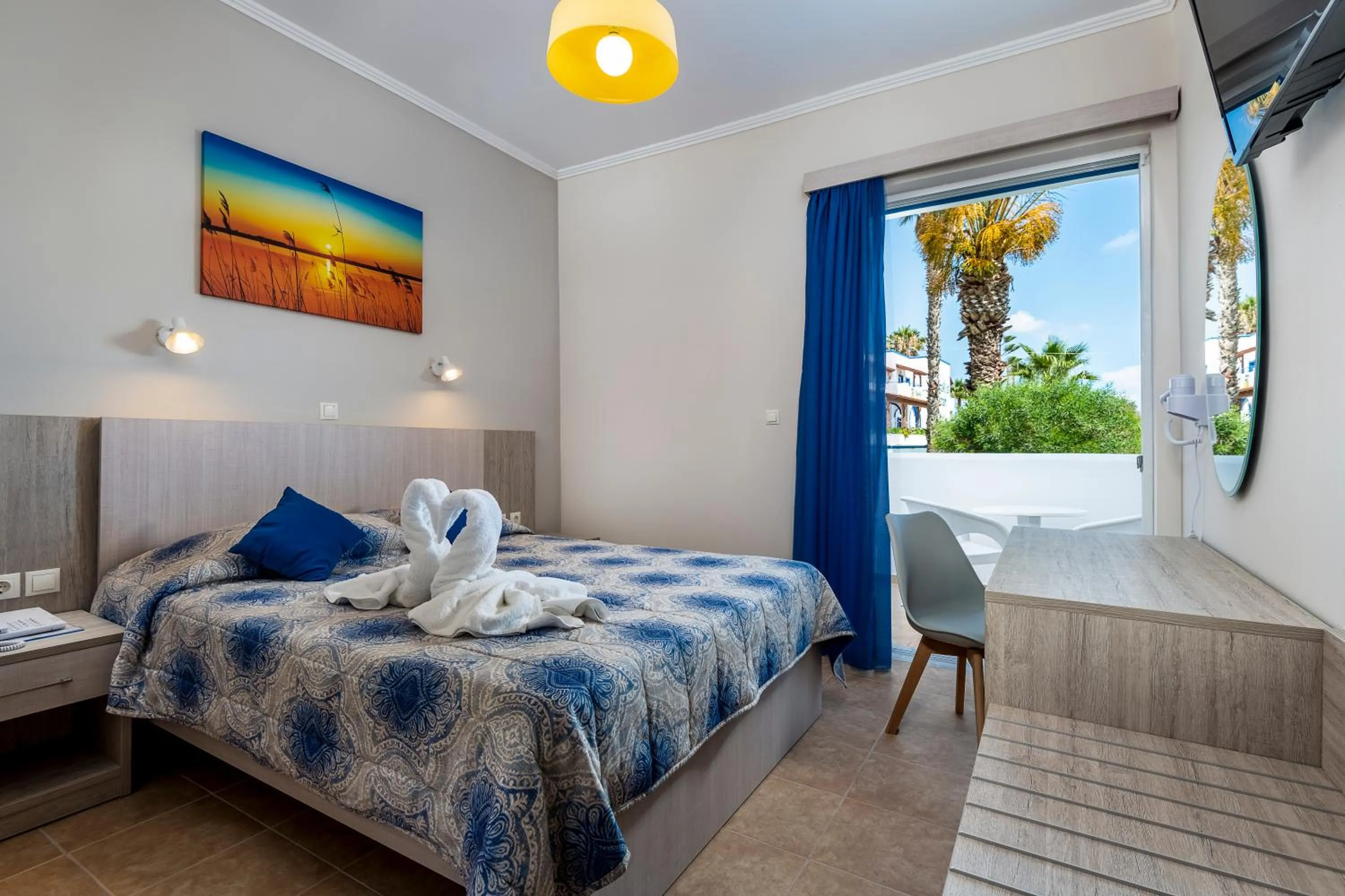 Bed in Hotel Tigaki's Star