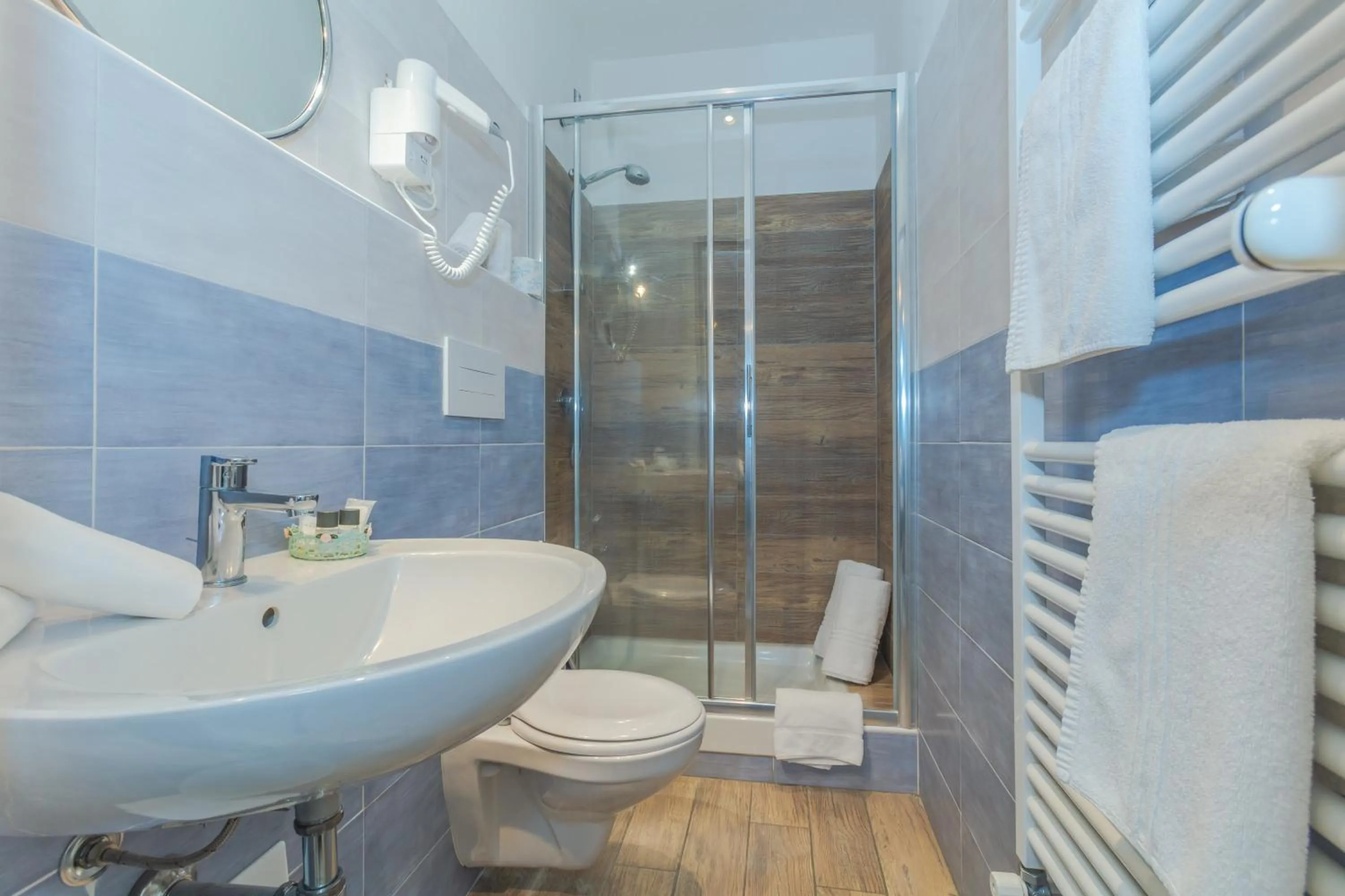 Bathroom in Hotel Viterbo Inn